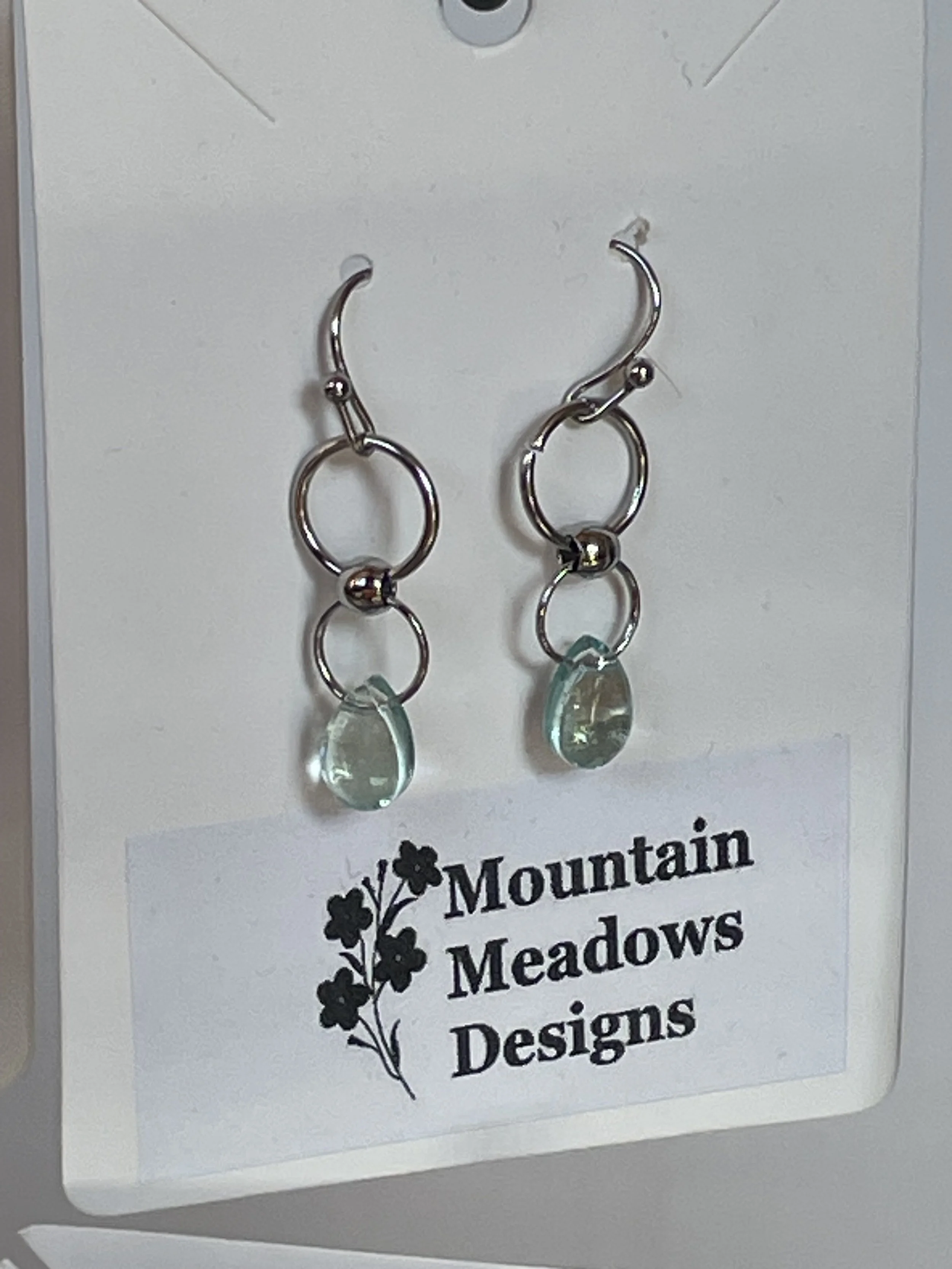 Raindrop Earrings Aqua (Flat Sides) (2 rings).jpg
