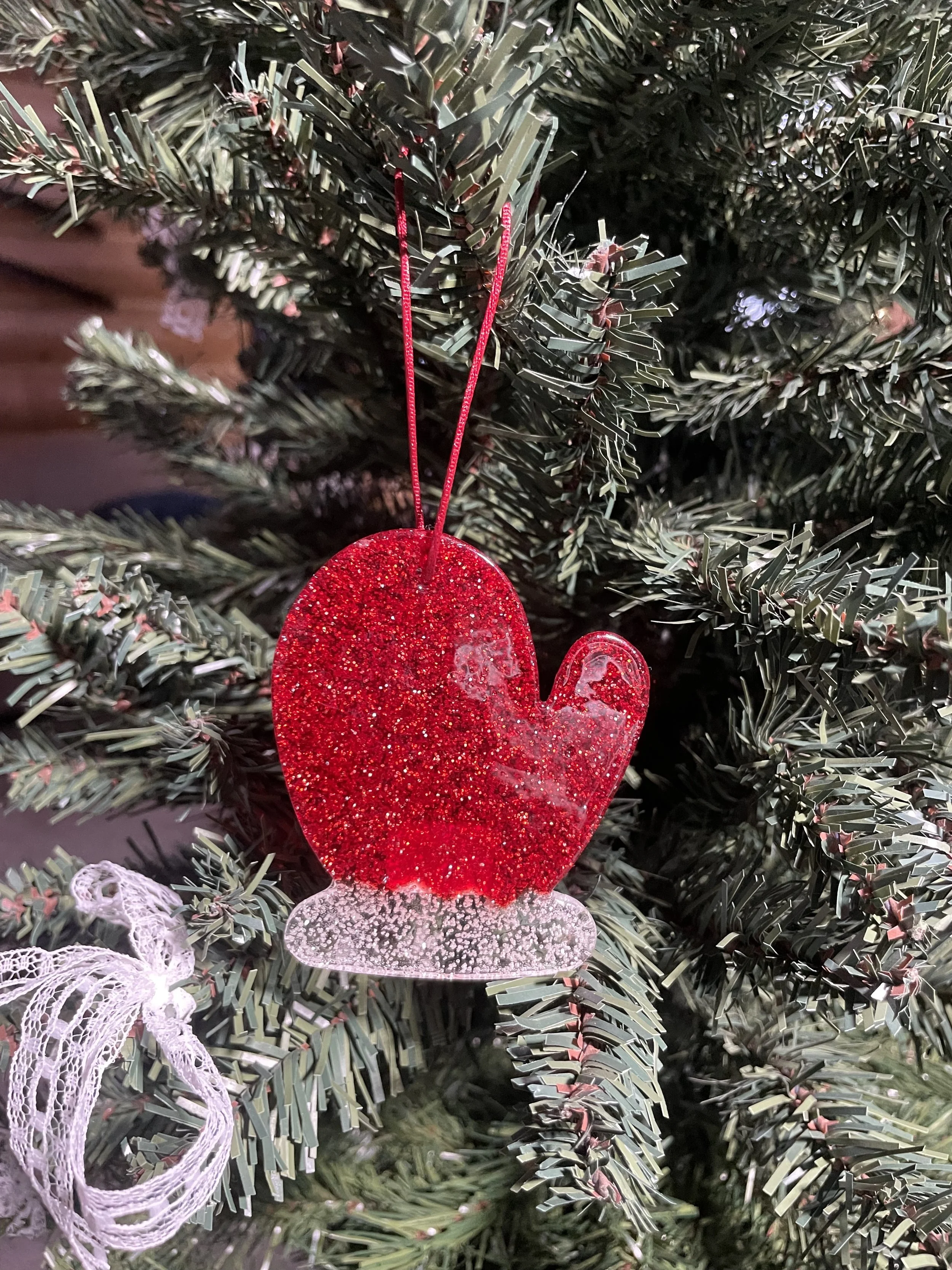 Dark Ruby Sparkle Mitten Ornament.jpg
