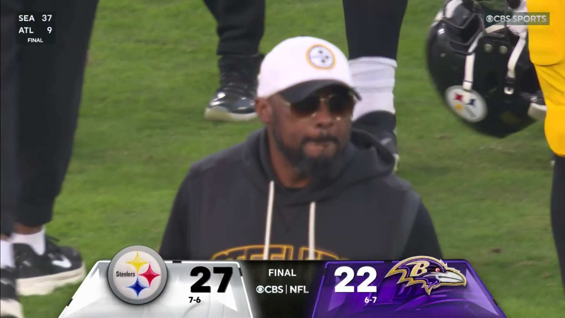 Steelers @ Ravens Film Room - Passing Out Flowers - A Vintage Performance by Rodgers