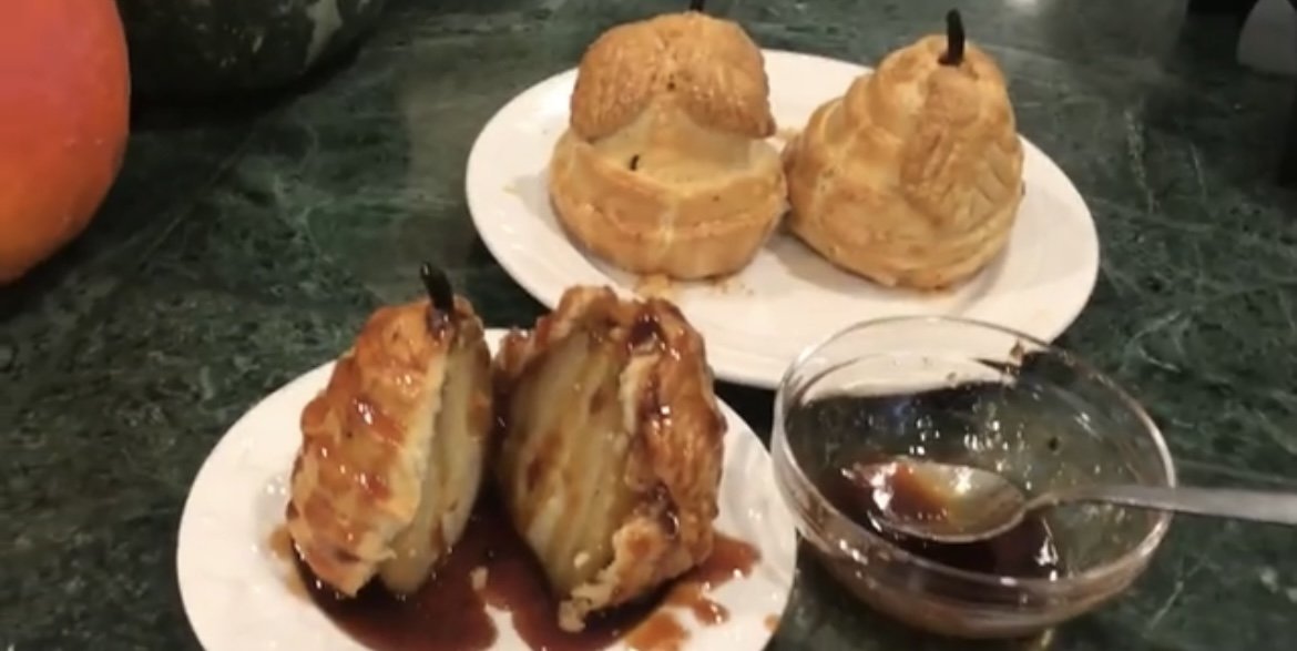 Pouched pear in wine &amp; pastry