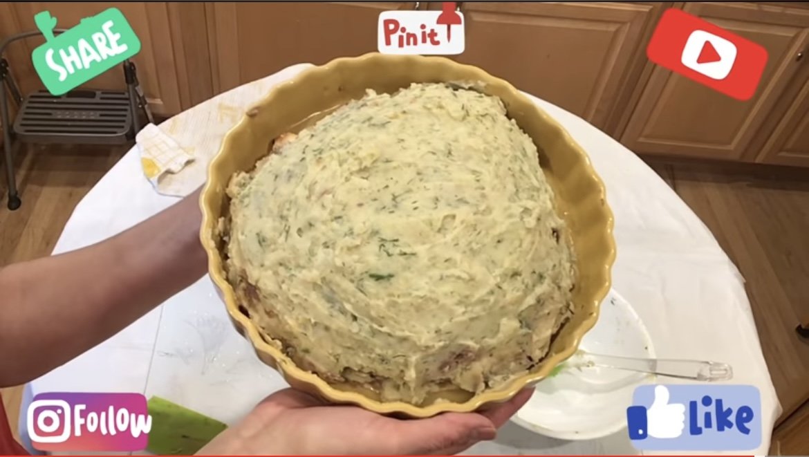 Passover Mina del Carna layered Meat &amp; Matzah — Sephardic Flavors | Jewish Mediterranean Food, delicious easy main dish for Passover that even beginners can make. surprise your guests with a beautiful and scrumptious main dish for Passover.
