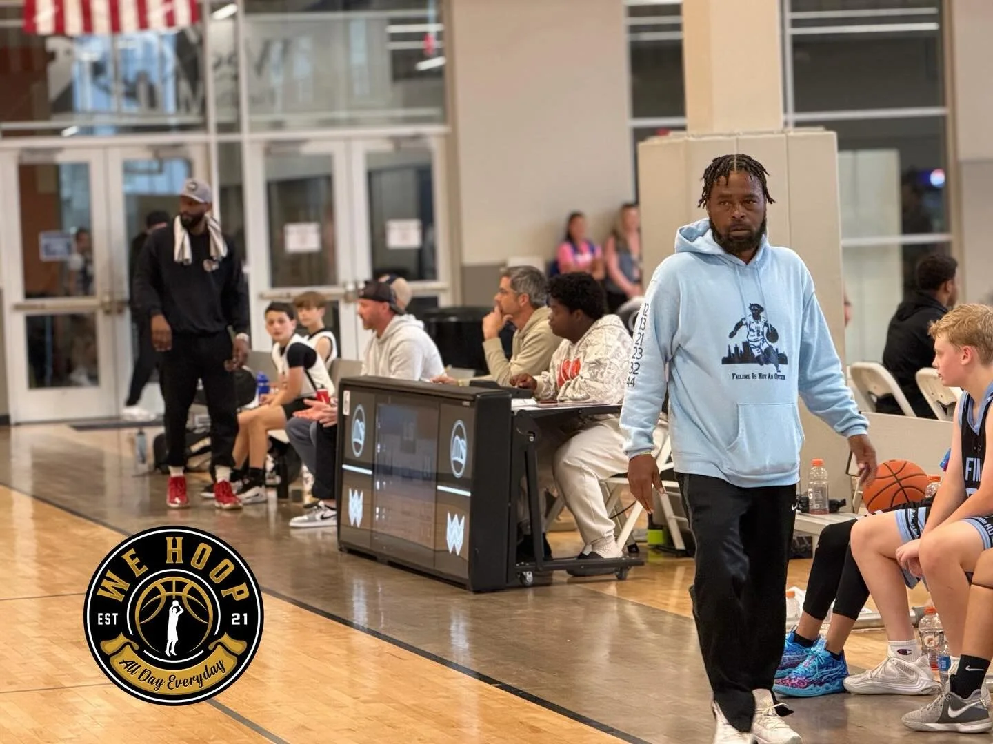 WE HOOP ELITE 100

We Hoop All Day Everyday!

#wehoopelite #ballislife #explore #explorepage #explorepage