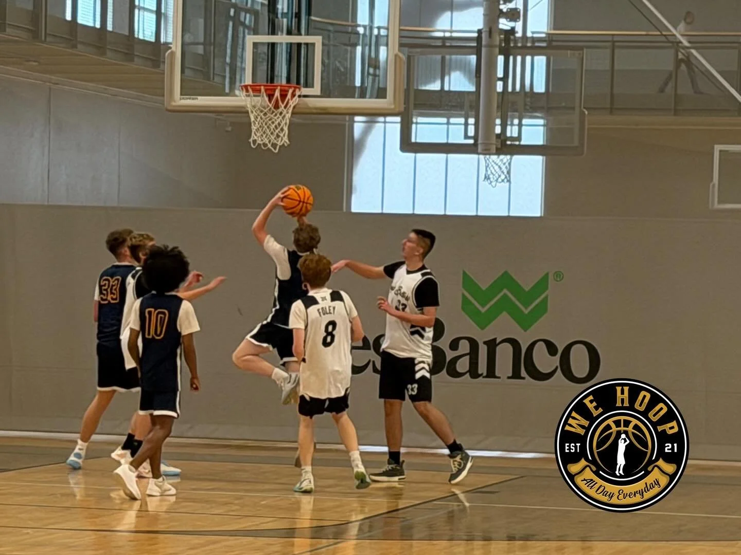 WE HOOP ELITE 100

We Hoop All Day Everyday!

#wehoopelite #ballislife #explore #explorepage #explorepage