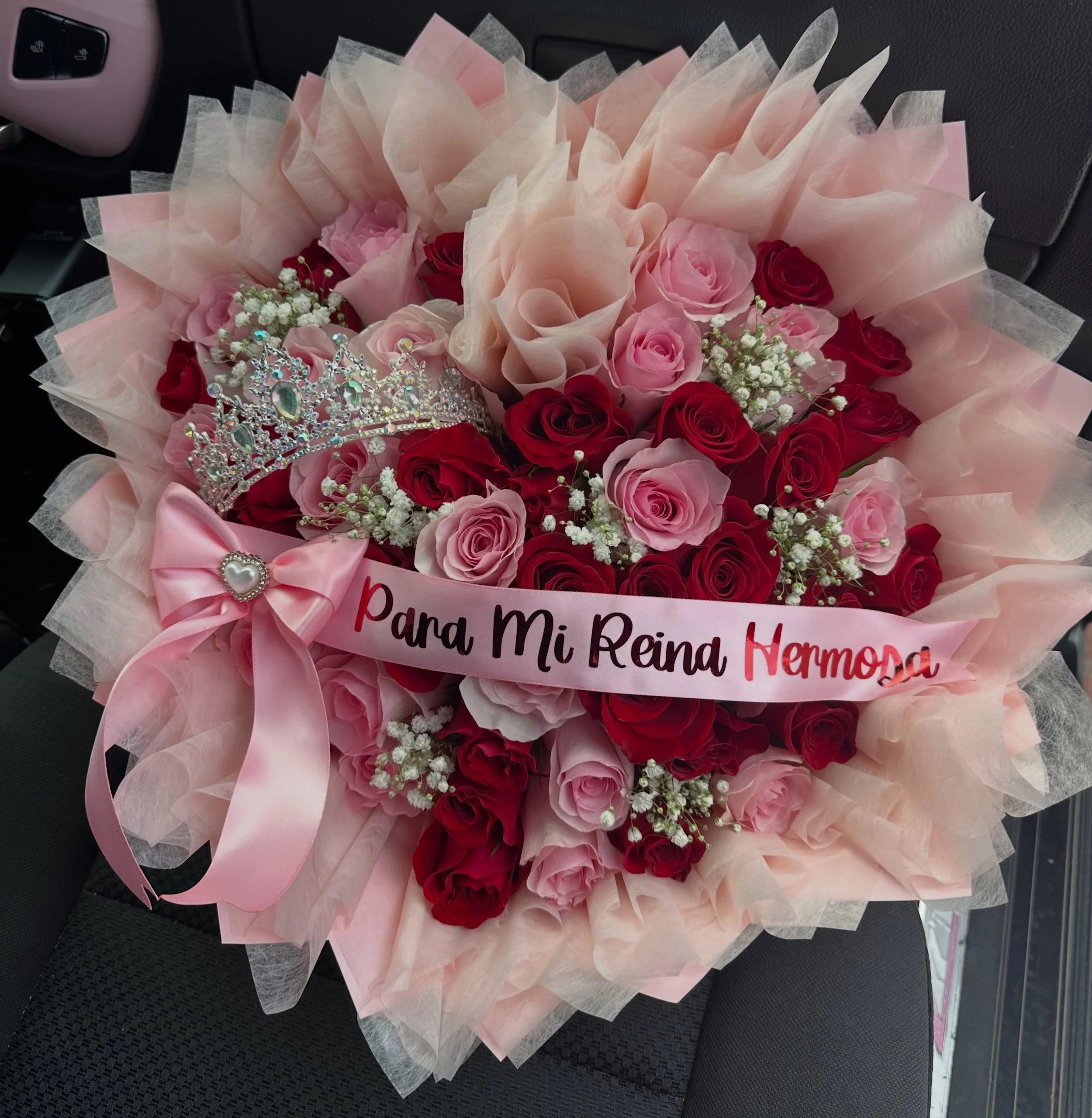 Heart Bouquet💐❤️✨
💌 Dm us to order!

💸 Don&rsquo;t be shy ask us for any quotes!

🚛We deliver: Monday-Friday

✨Saturday by appointment only, must be ordered by Friday prior 3pm‼️

❌CLOSED EVERY SUNDAY❌ 

🎀 Pickup is in 34208 (Bradenton Florida)
