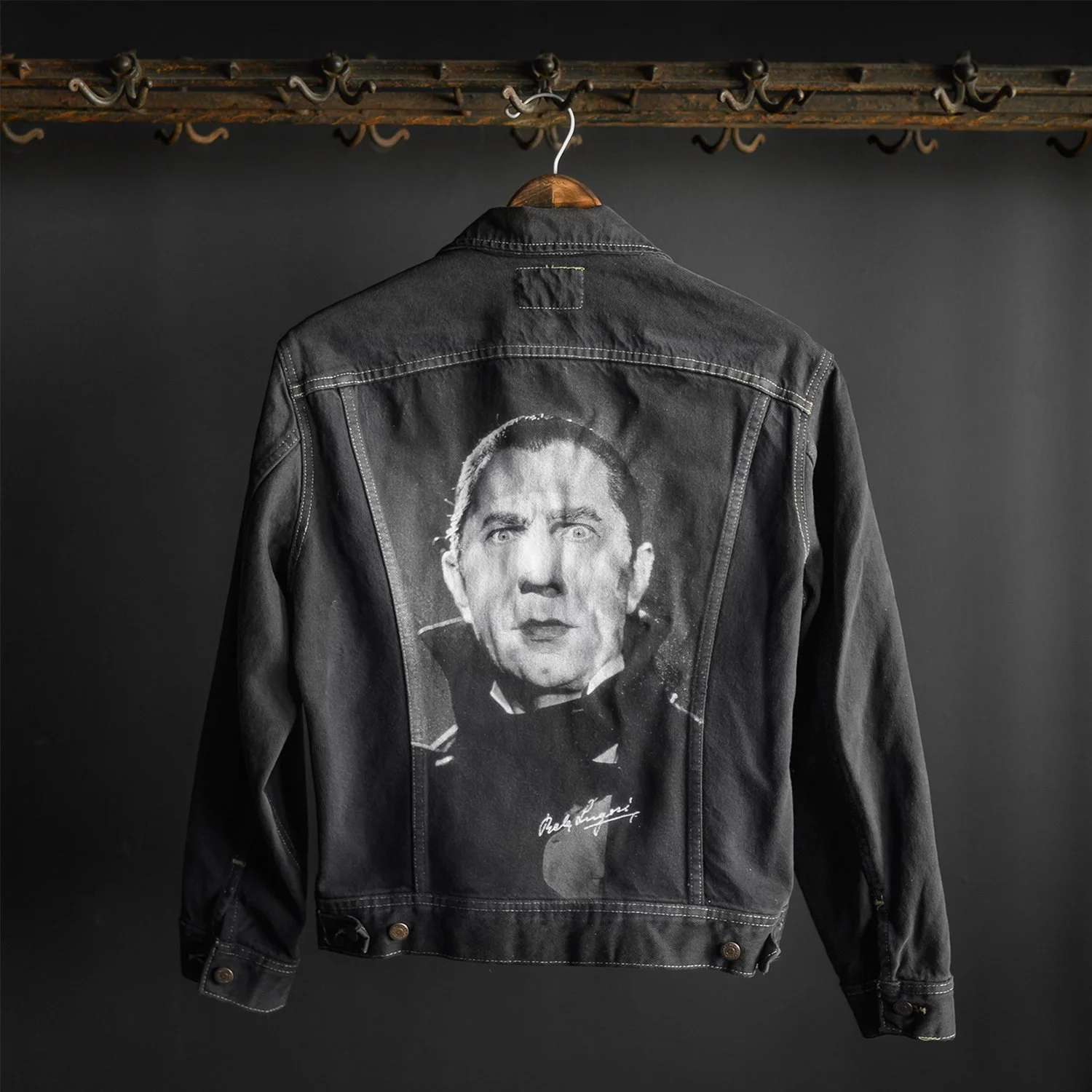 MONSTER__0000_Layer 23.jpg