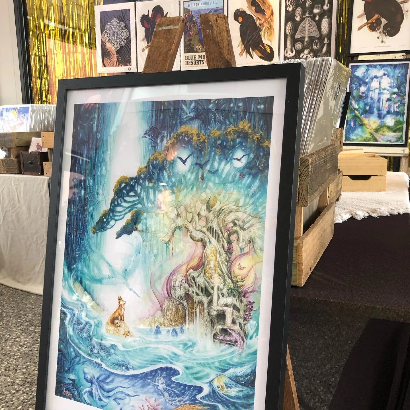 We&rsquo;re all set up and it&rsquo;s a beautiful day @blue.mountains.theatre for the Love Locals Makers Market today.
We have loads of specials on today for Christmas 🎄 and plenty of amazing artists for you to support local this year 

#bluemountai