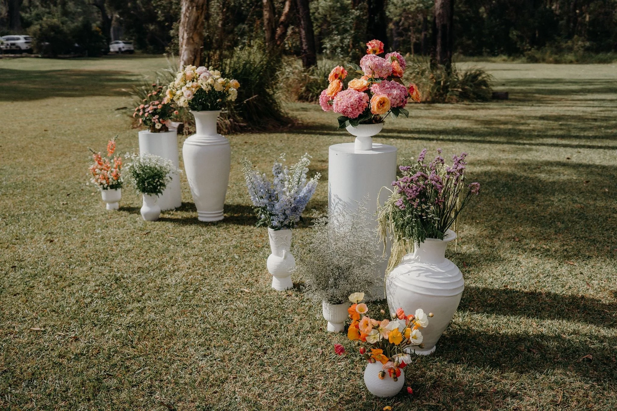 White Urn Arbour Setting I I Weddings, Events and Party Hire Ballina Byron Bay