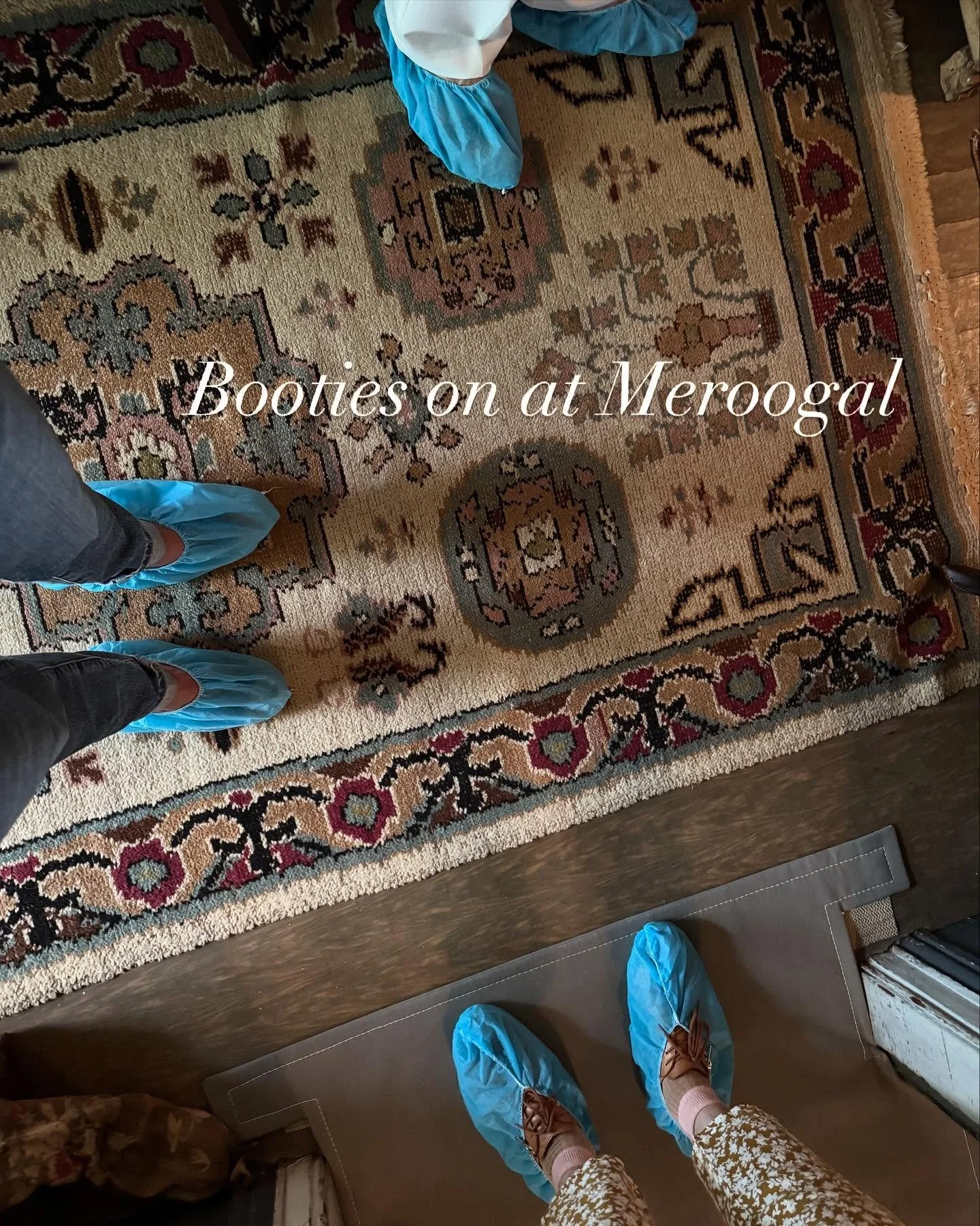 Visit to Meroogal Nowra @mhnswvenues for the Shoalhaven Museums meeting. We had the pleasure of a tour of the House and current exhibition #meroogalwomensartprize  Which is on until 24 May. Fabulous exhibition. #womensart #collectioncare #booties #pr
