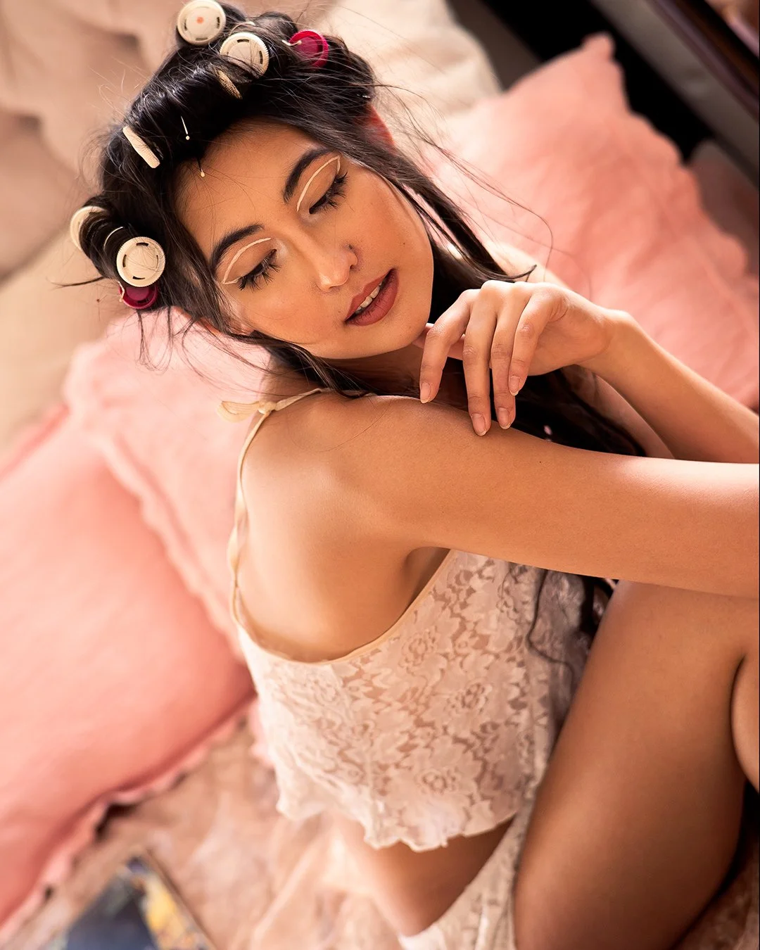 Mia Retro shoot inta final.JPG