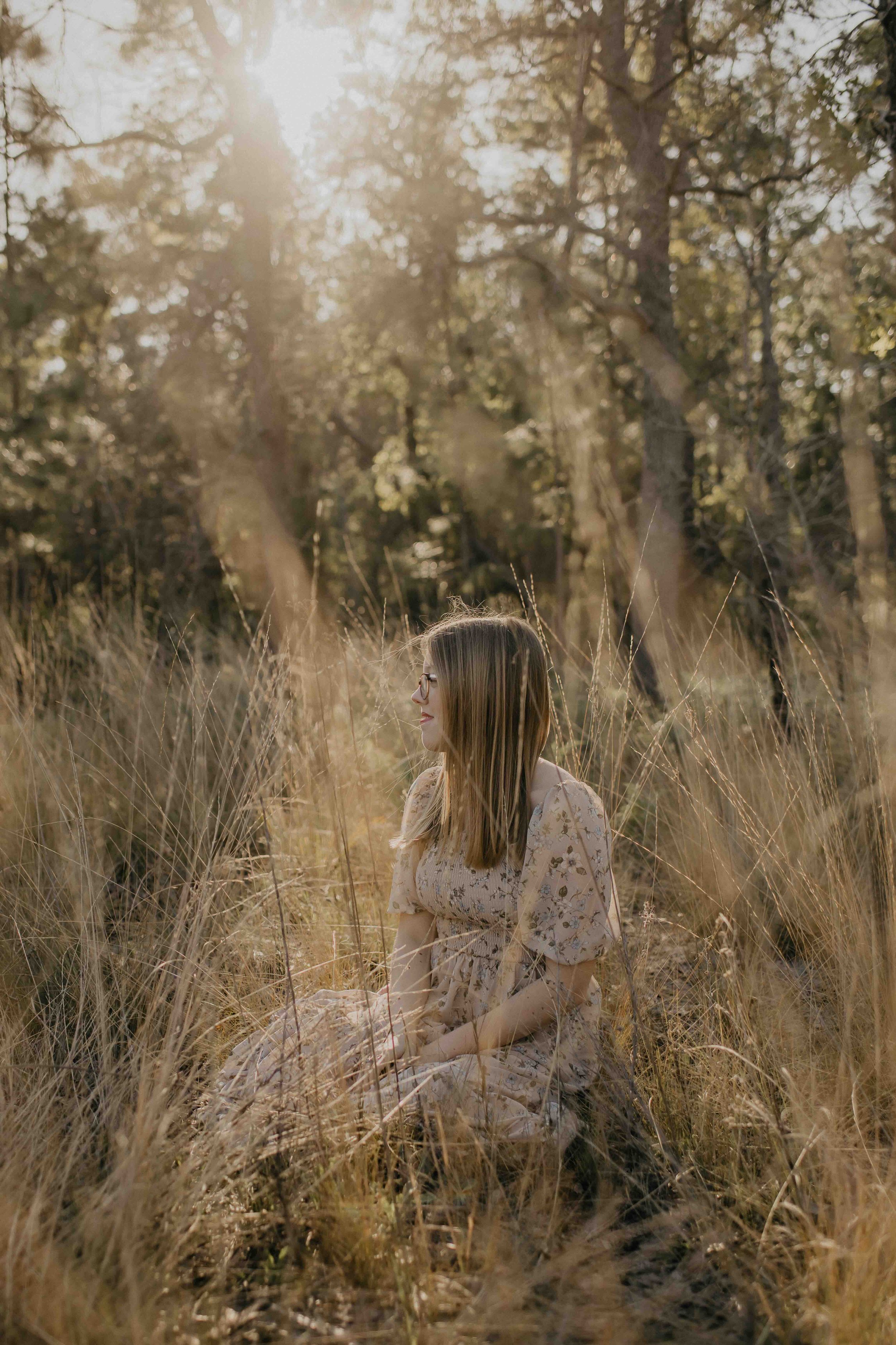 Sunset Senior session in a field in Jacksonville, Florida