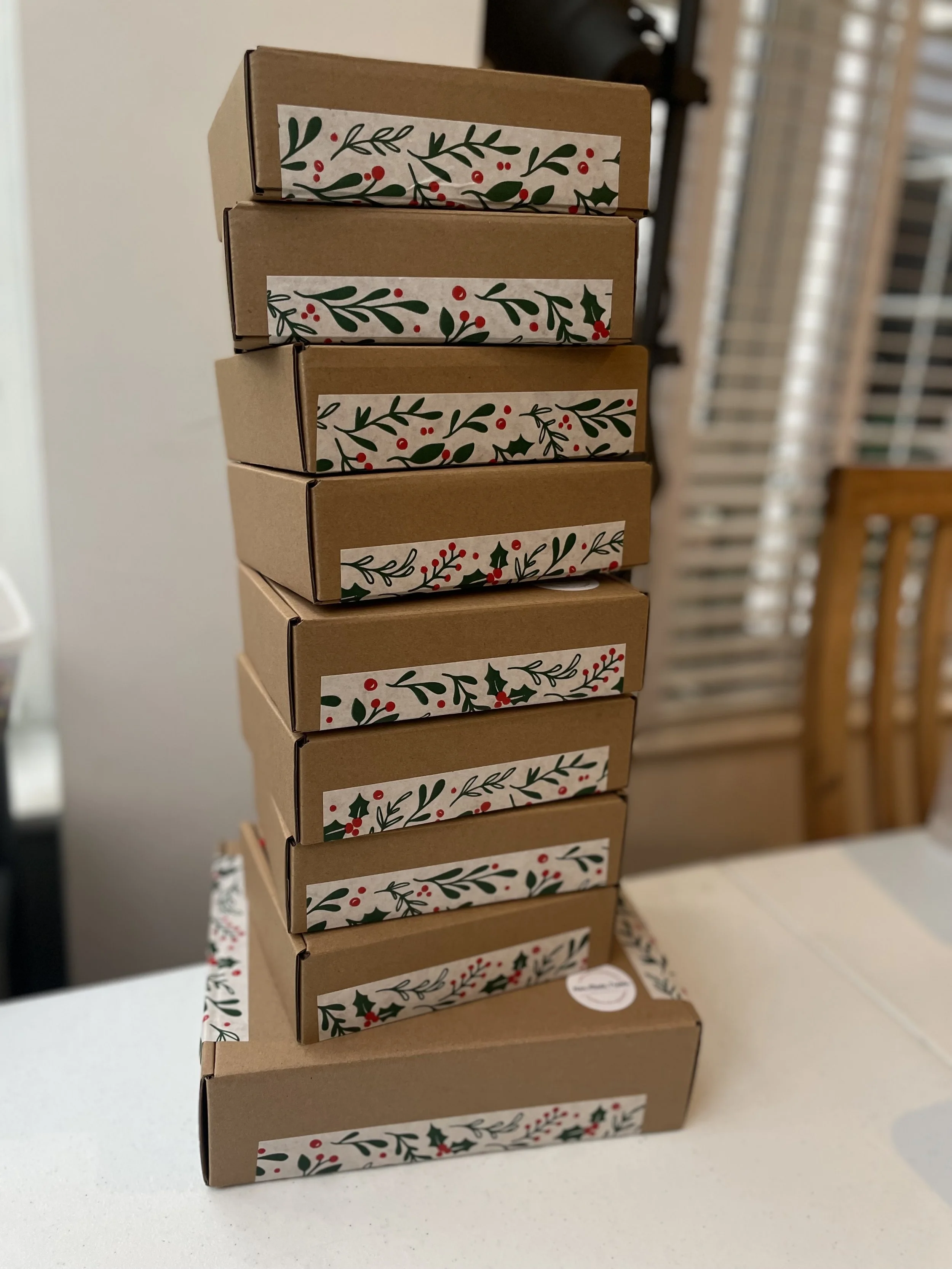 Postage & Packaging – from £6.50.
All these Corporate Christmas Gifts can be posted direct to any address across the UK if required.
Each postal gift box includes a complimentary gift note, personalised with your own special message.
