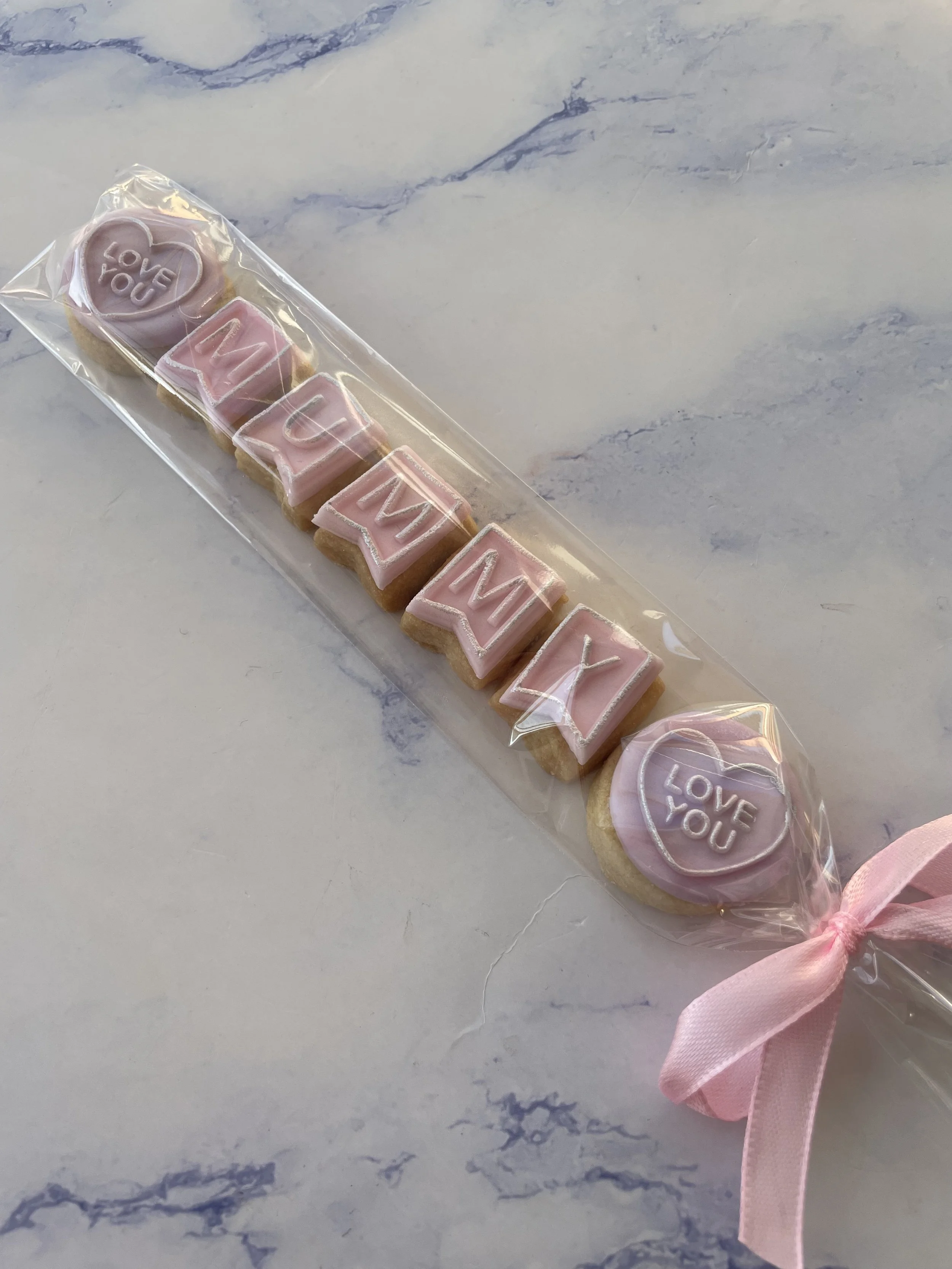 Mini Bunting Biscuits - personalise with any name up to 7 letters - £4.50 