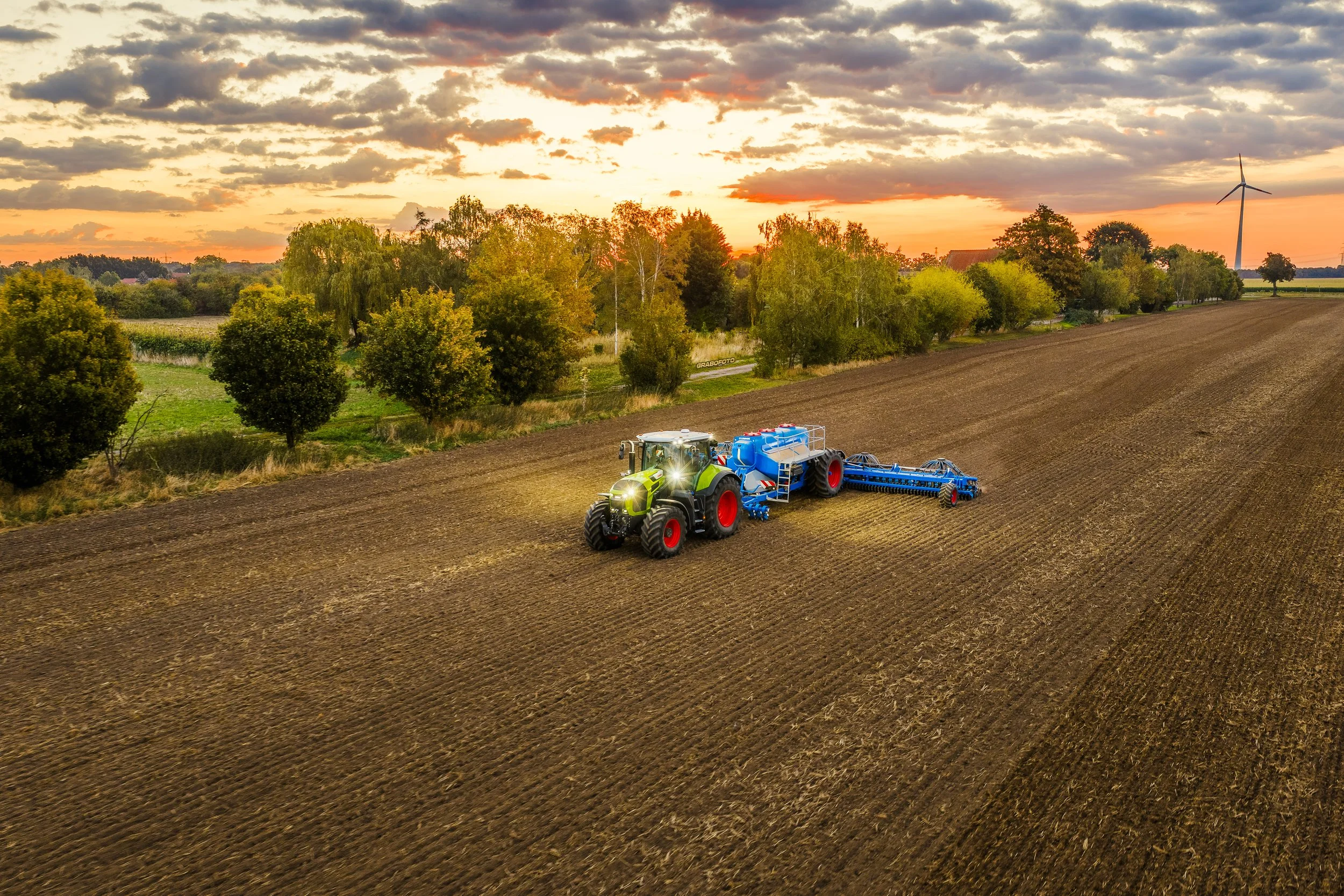 Claas Axion 8.290 24er 2026 1.jpg