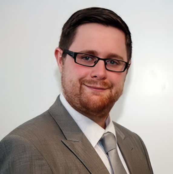 Benjamin Cheadle Headshot-2x.png