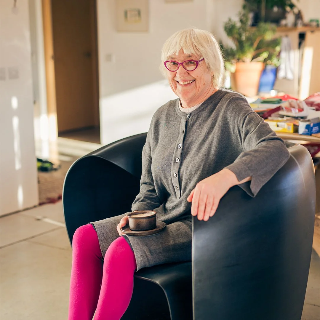 Charlotte De Syllas - Shape is everything