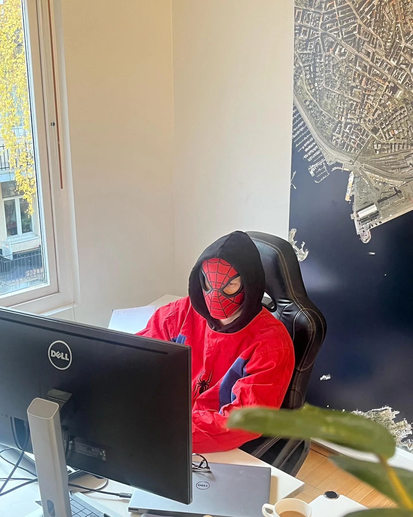 I INBY tar vi det p&aring; alvor at det kreves store krefter for store oppgaver, og tror p&aring; at det &aring; veve et sterkt konsept sammen med reell gjennomf&oslash;ringskraft, gir de beste og mest robuste prosjektene!
#&aring;veveer&aring;leve