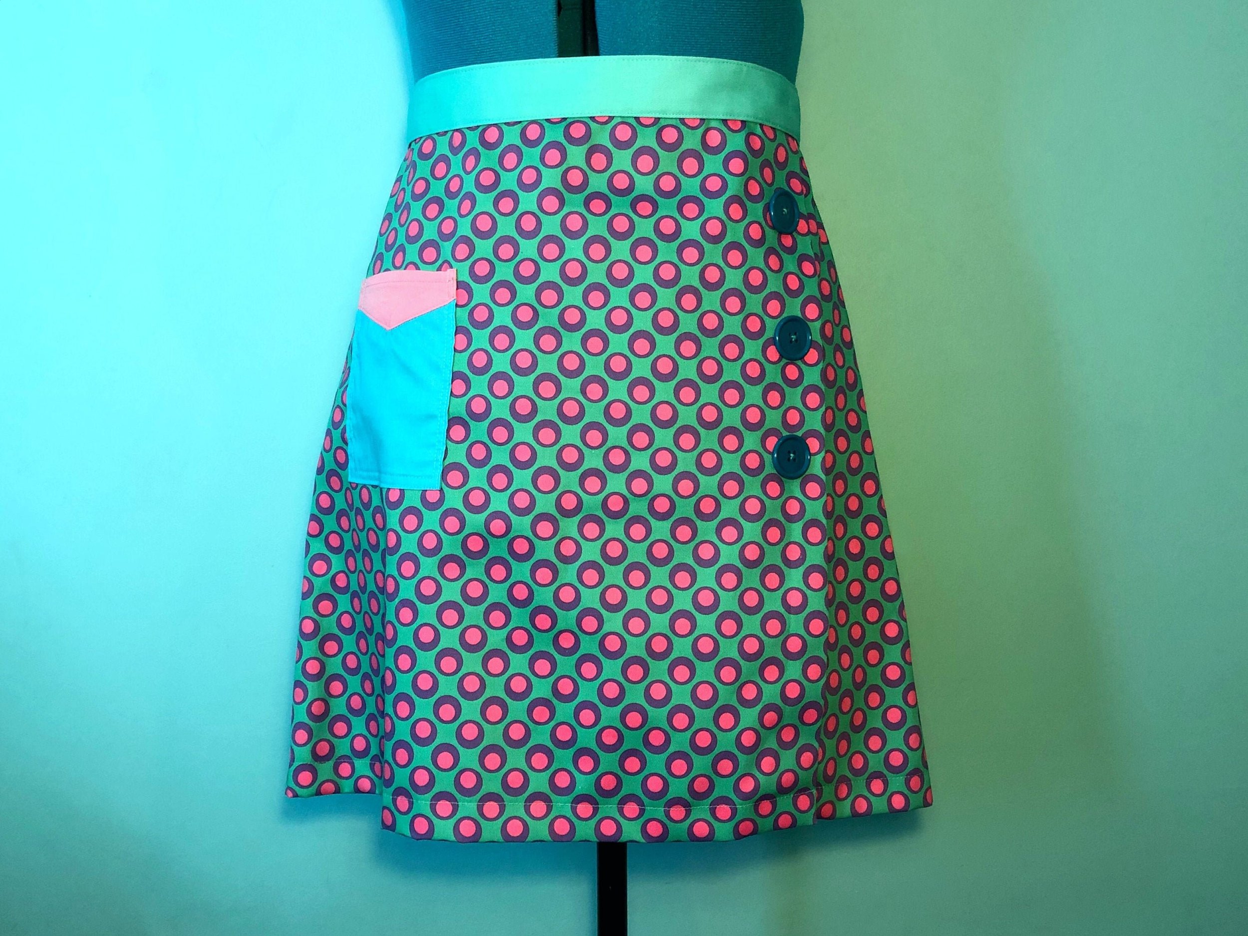 https://i.etsystatic.com/18290546/r/il/e57c02/1928212036/il_fullxfull.1928212036_3ca7.jpg