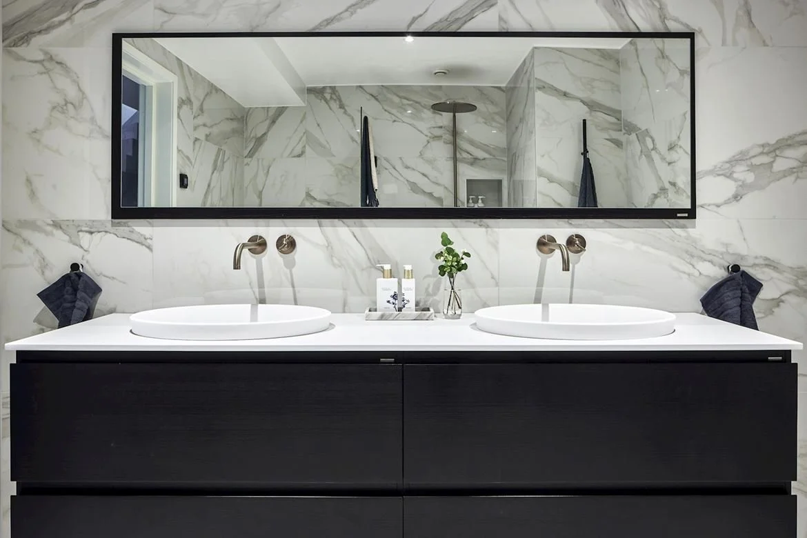 nordstrom-kelly-arkitekter-villa-nordic-goteborg-lyxigt-badrum.jpg