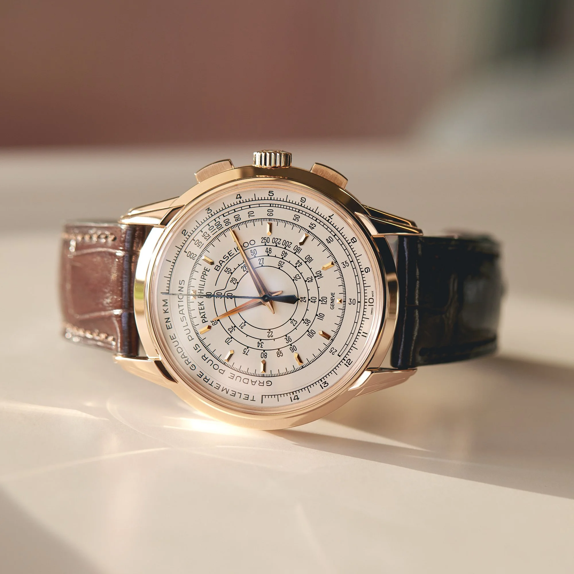 Patek Philippe Complications Watch, 5975R-001 - COM004033