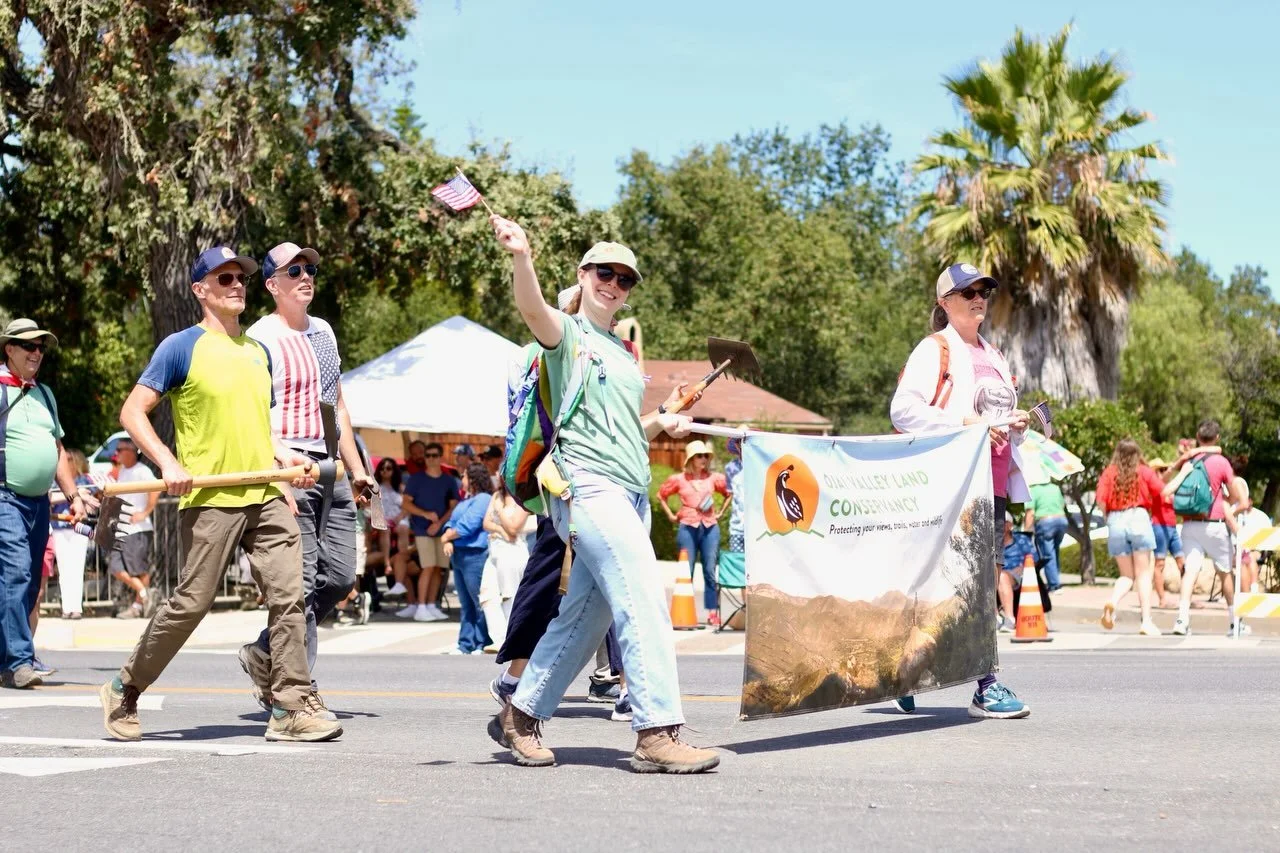 HAPPY 4TH OF JULY!

Thank you so much to volunteers and @mjsdeli.ojai for making this possible. Thank you volunteers to creating parade decorations, joining us on our float, and keeping this Ojai Meadows Preserve closed this evening. Thank you @mjsde