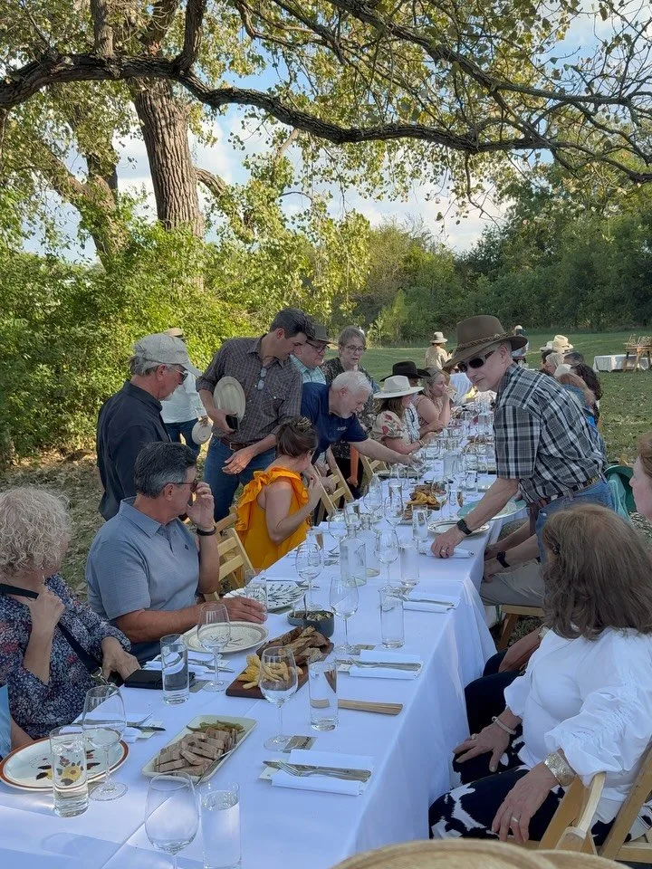 The kitchen looked a little different yesterday evening. 🌾🍷

An unforgettable time at @purelandfarm with @andra_chef of @harvestmckinney.
Their passion for connecting with farmers and ranchers reminds us how powerful it is to cook close to the sour