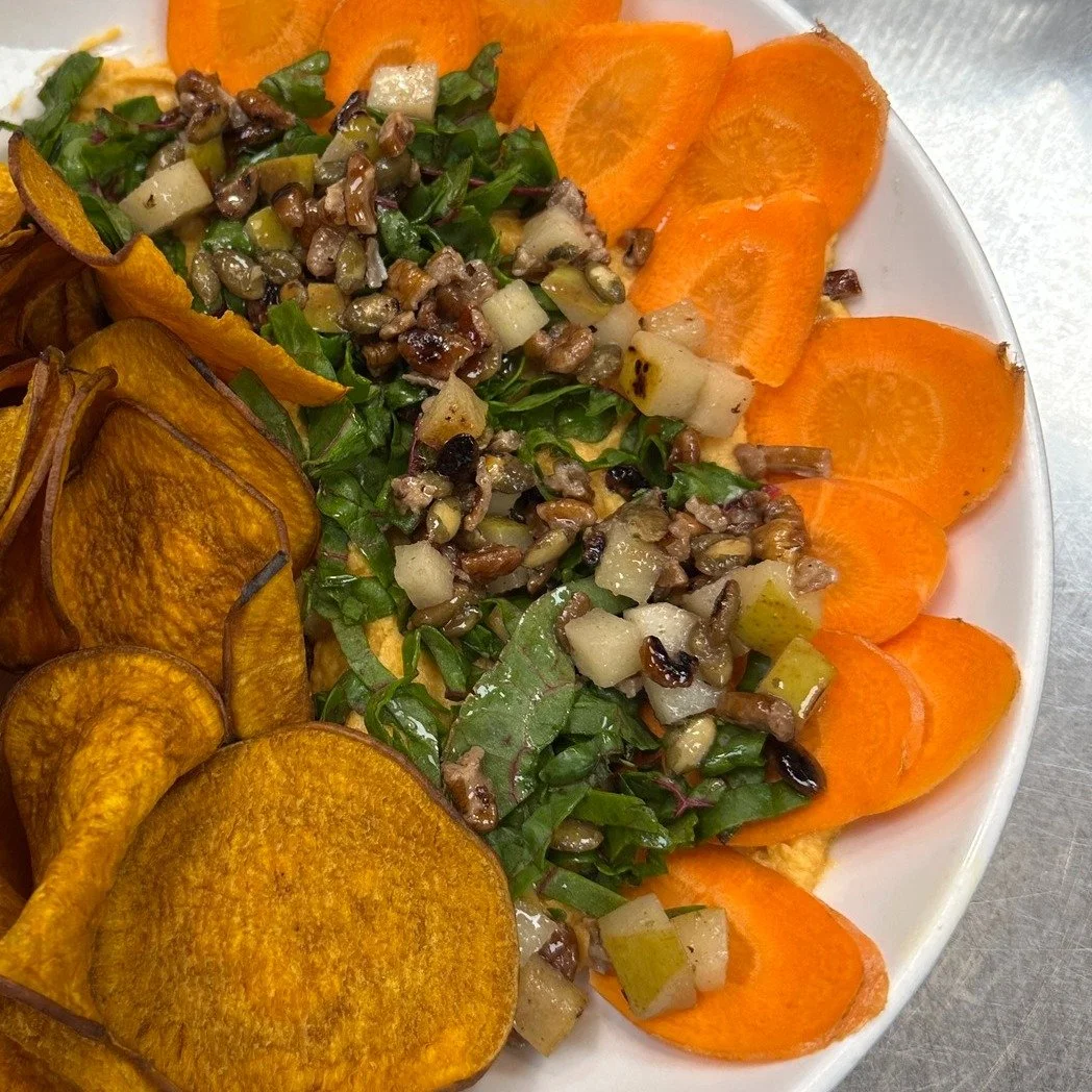 Taste the rainbow&hellip; or taste our new carrot hummus. 🥕
Just as vibrant!  I mean, look at those shades of orange! ✨