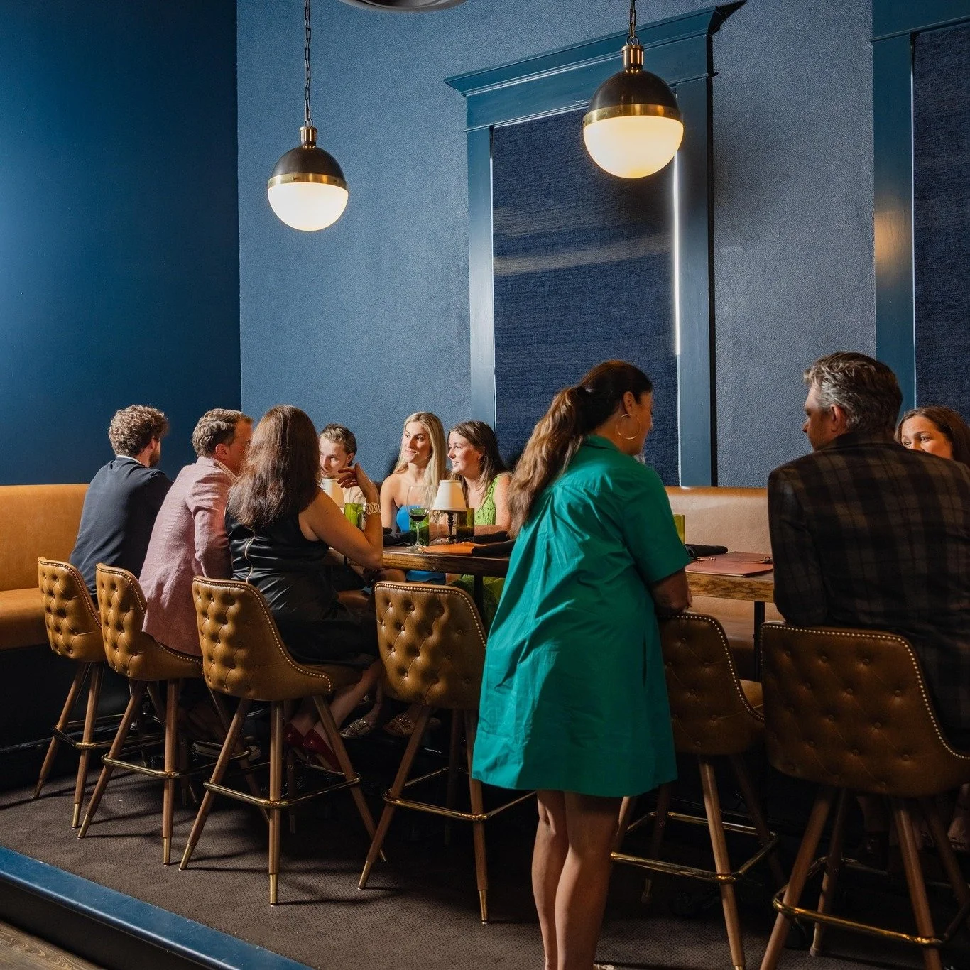 Live music, elevated vibes, and unforgettable nights on Harvest&rsquo;s 3rd floor 🎶✨ Make sure to snag a reservation! 

Call (214) 726‑0251 to book your table.

 #harvestatthemasonic #harvestmckinney #downtownmckinney #farmtotablefood #visitmckinney