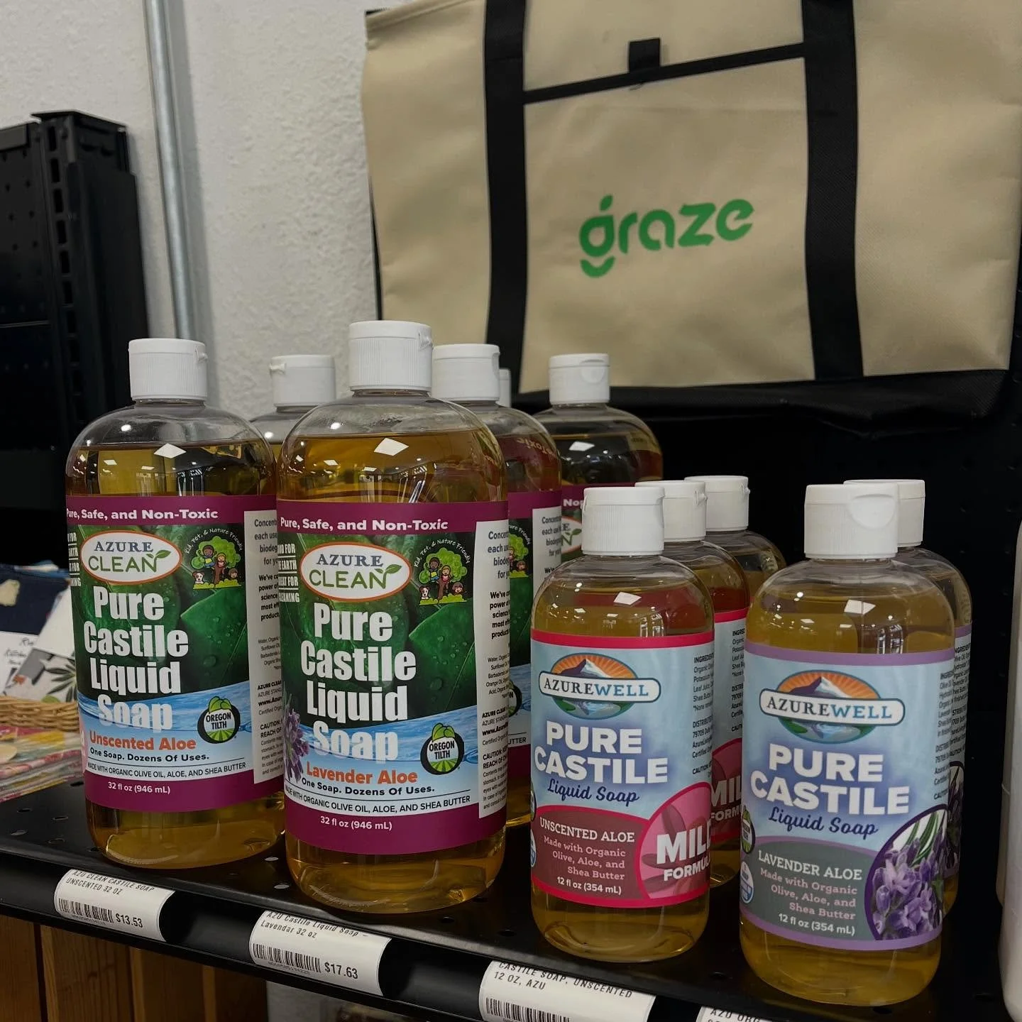 🌷Spring is the perfect time to clean, refresh and simplify! Swap out that cluttered cabinet of cleaners for one versatile bottle of Castile soap - it can handle everything from floors to windowsills!

Why we love it:
✅ Clean Label: Pure organic oils