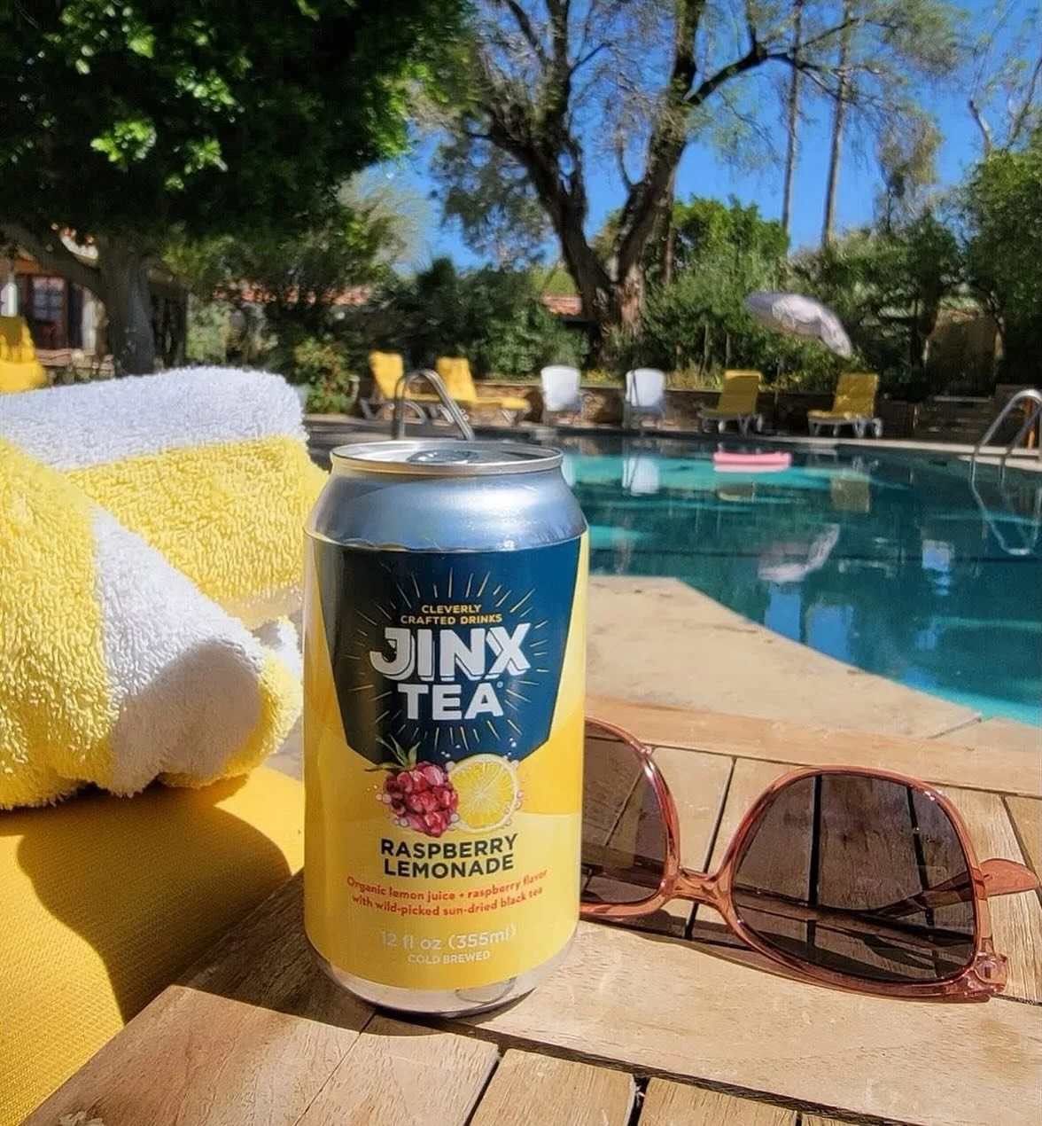 ☀️ Today&rsquo;s forecast: 100% chance of needing something ice-cold to drink!

We are fully stocked on @jinx.tea &mdash; premium, cold-brewed sparkling craft teas made with real fruit, unique botanicals, and just a touch of sweetness. Proudly brewed