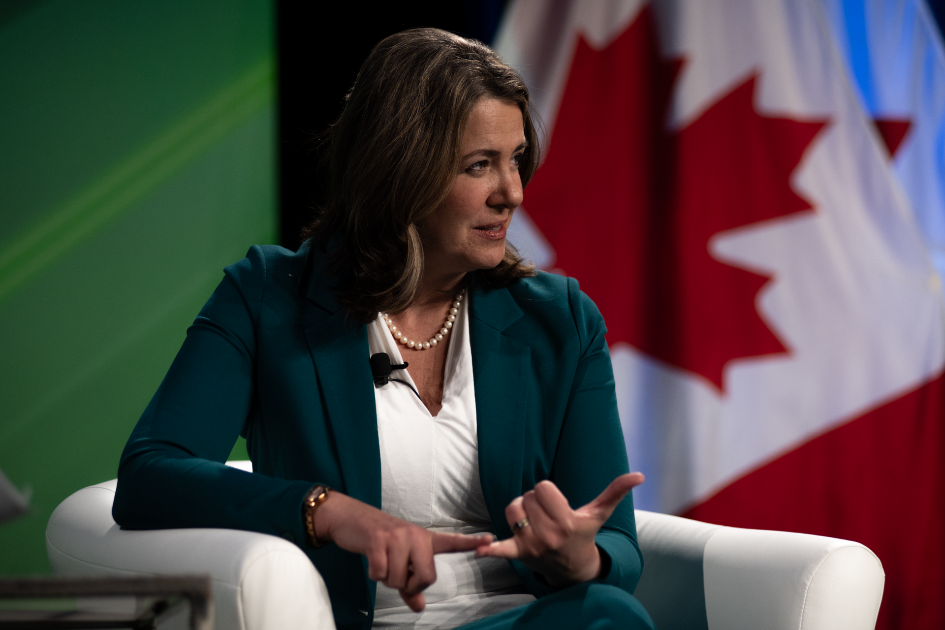 Daniel Smith, Yan Parisien