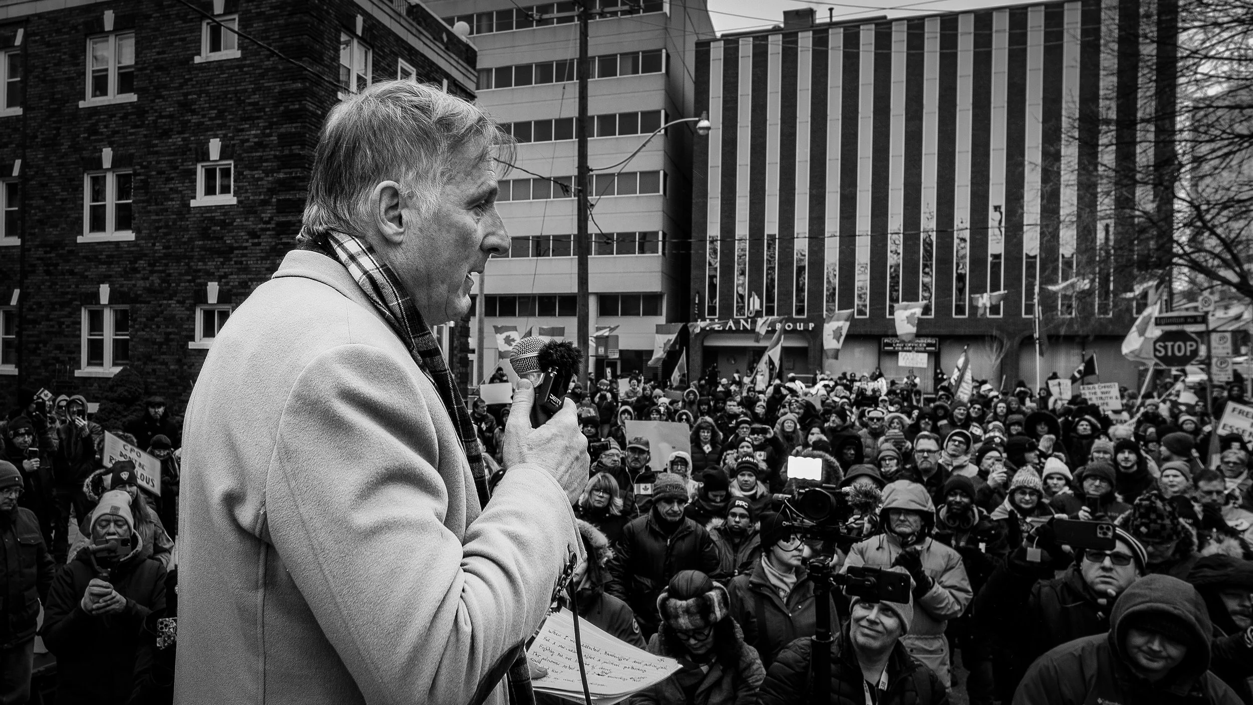 Maxime Bernier, Yan Parisien