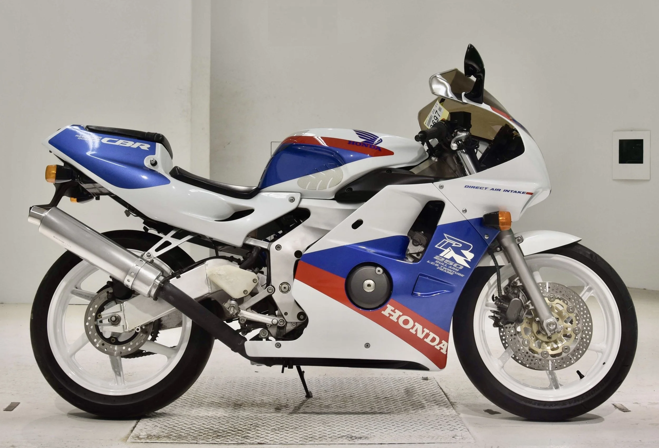 CBR250RR MC22 規制前 | APPS-BICENTENARIO-PRD-01.AZUREWEBSITES.NET