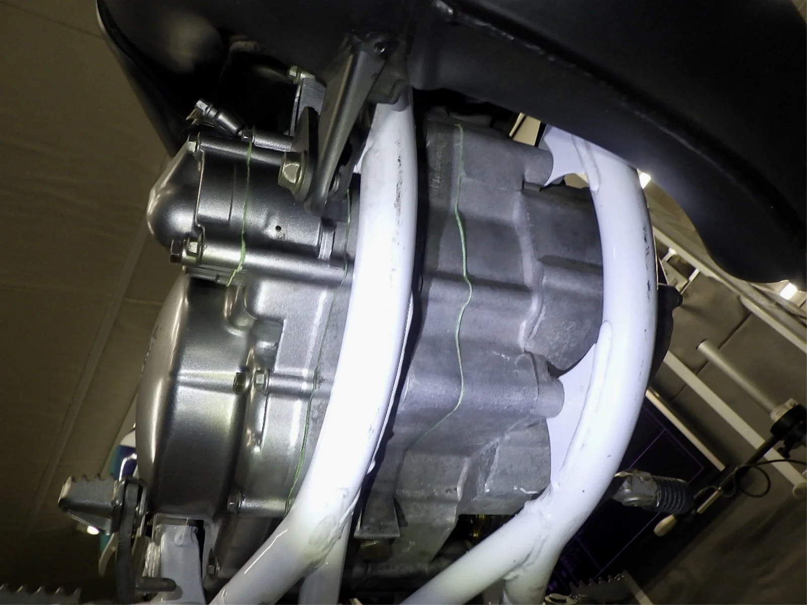 Honda CRM250R 11.jpg