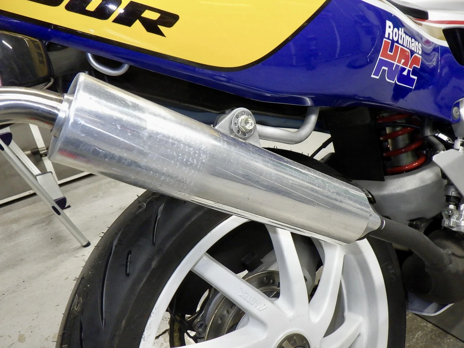Honda NSR250 MC28 SP 28.jpg