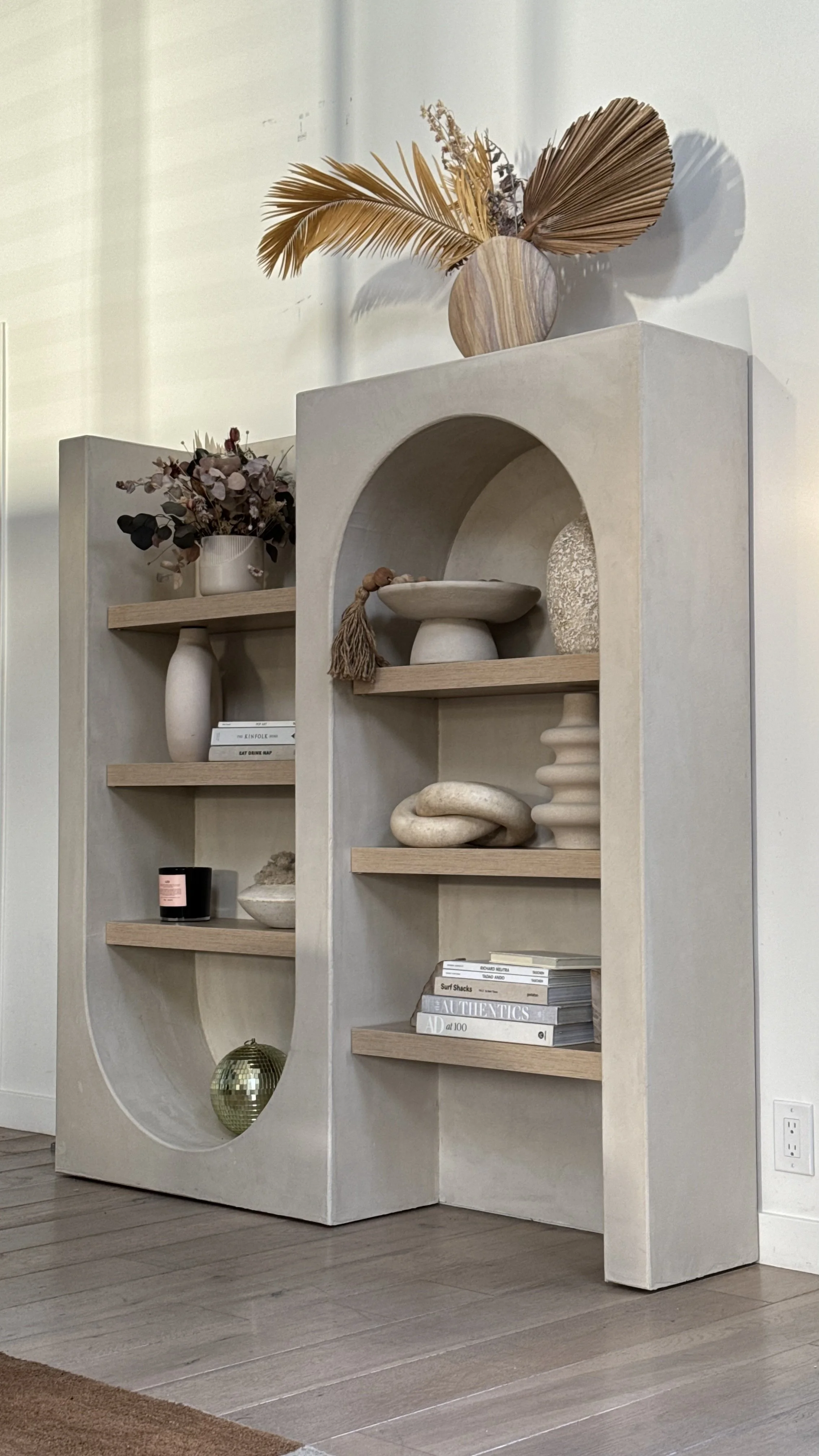 Arco Shelf 4.jpg