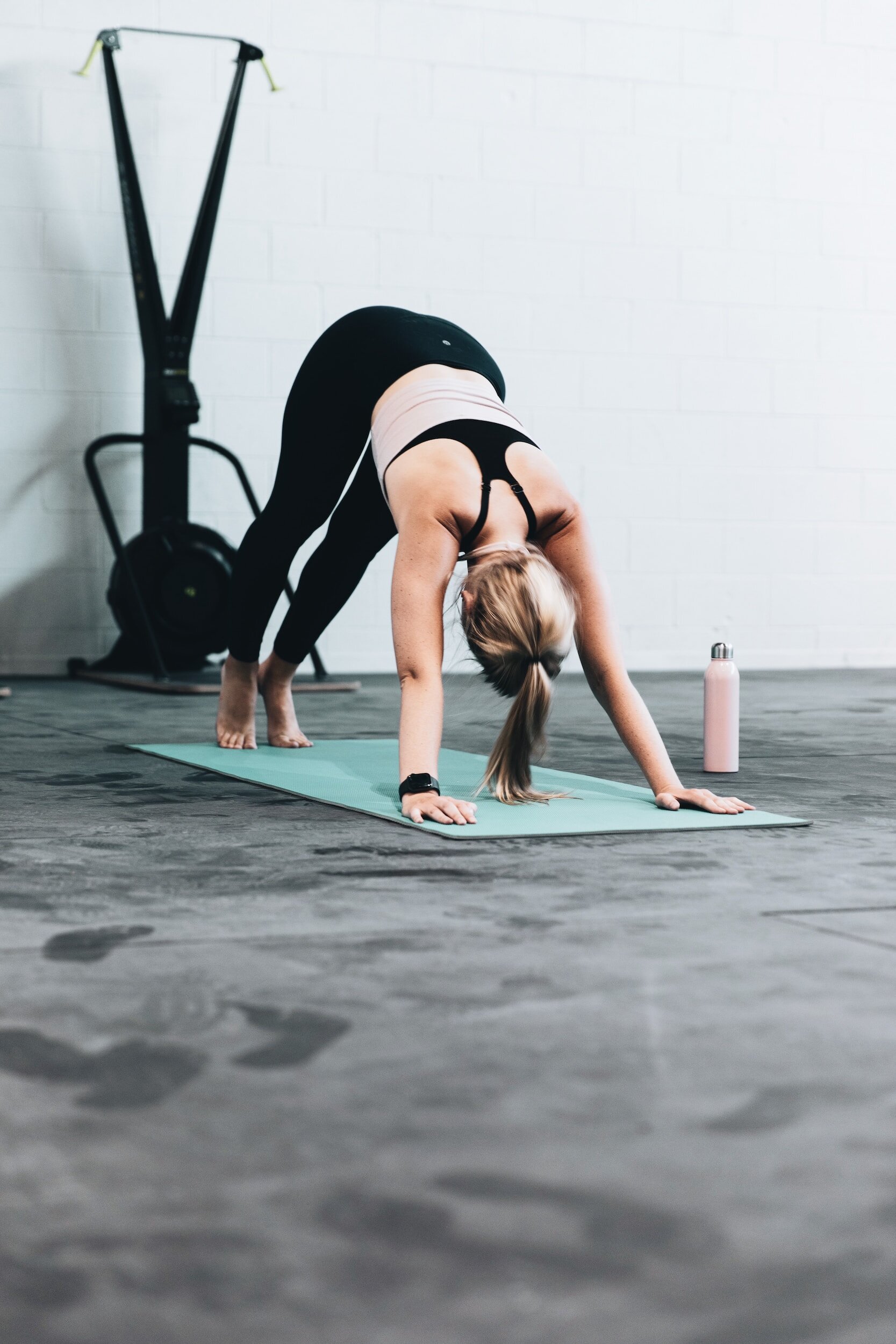 Ace Your Game: How Pilates Benefits Tennis Players