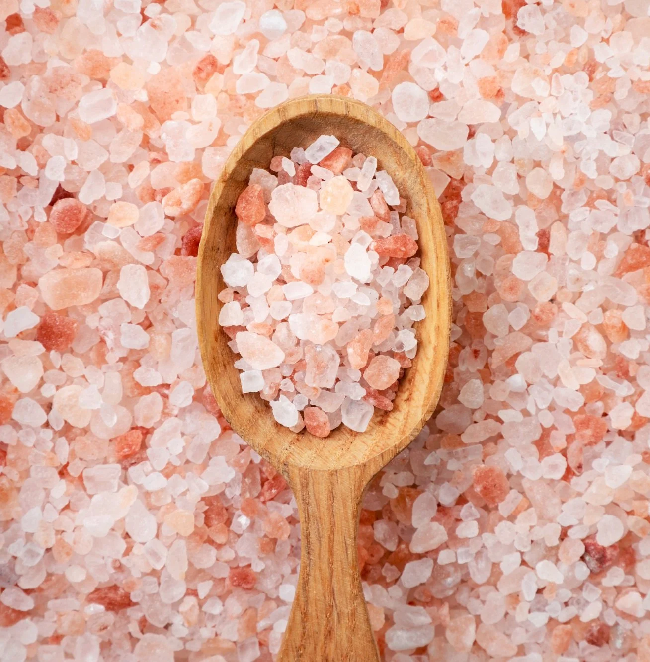 What is the Difference Between Himalayan Salt and Epsom Salt? — Tavoos Spa