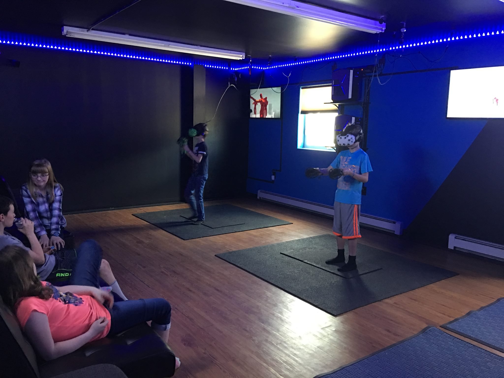 Guests play in Ester, 2018