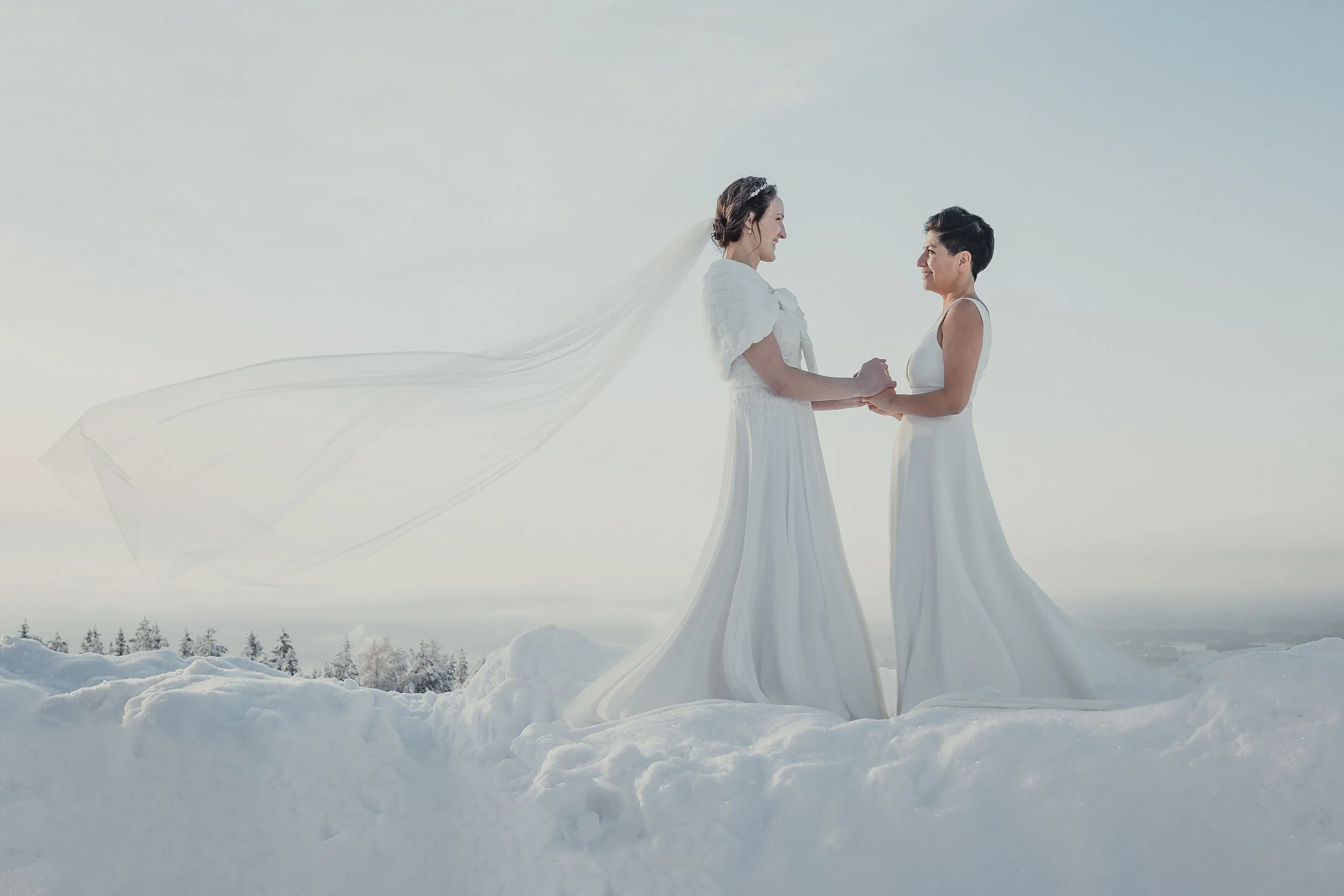 Magical winter weddings