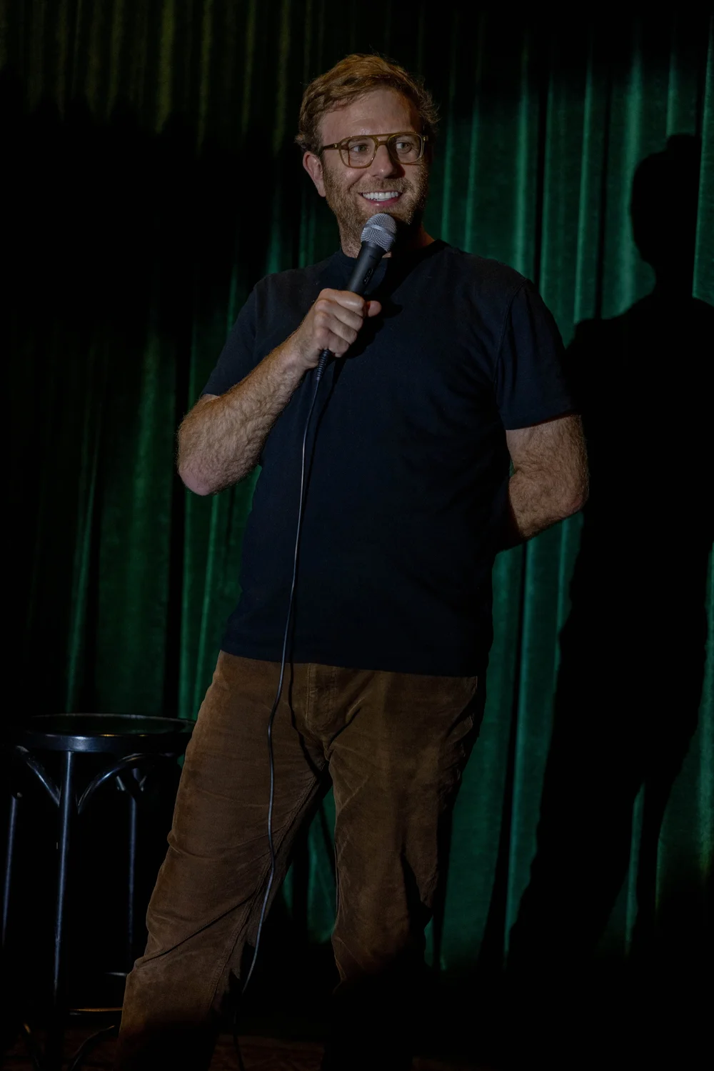 Jeff Gartner performing