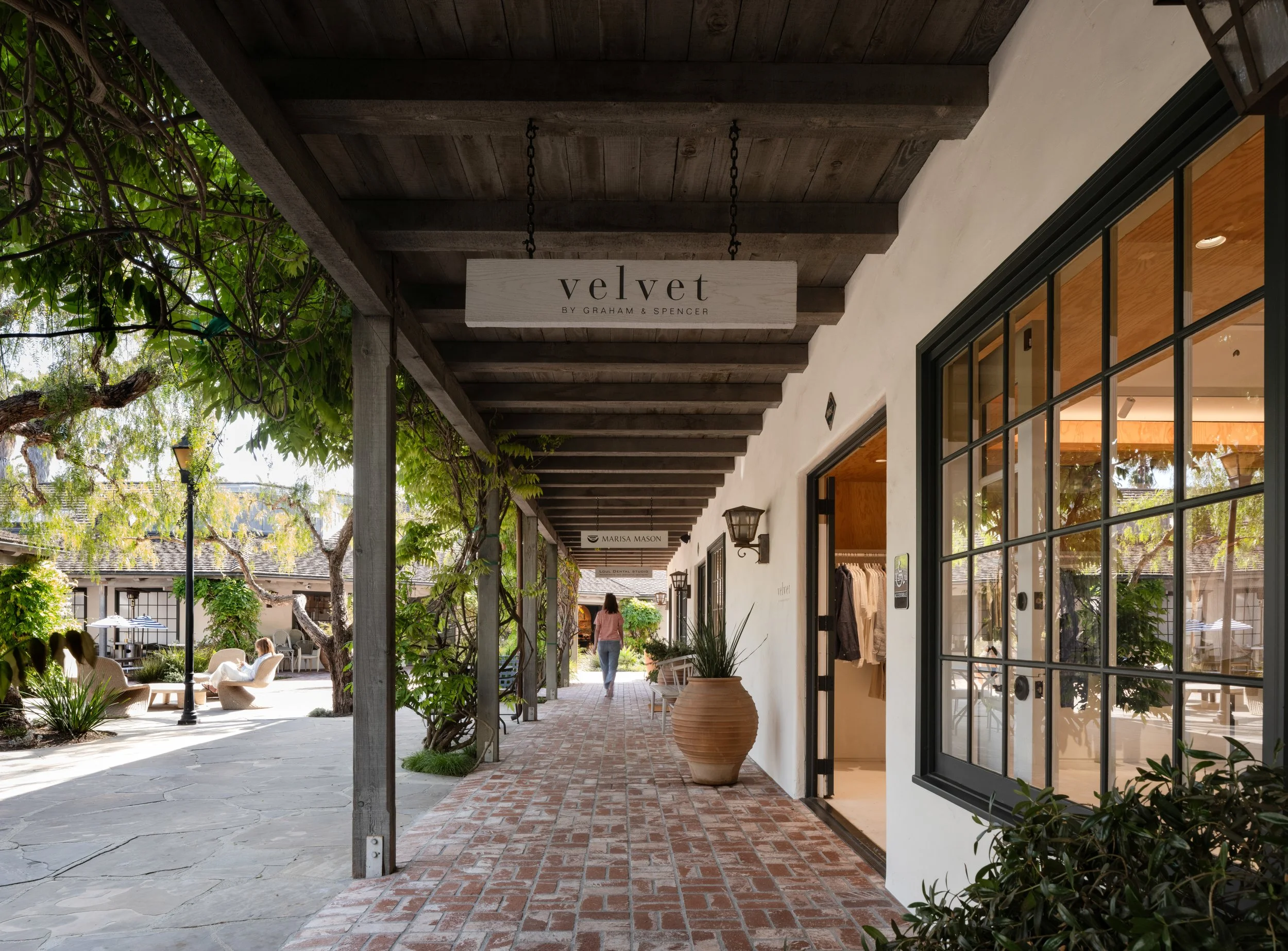 Coastal Shopping and Dining