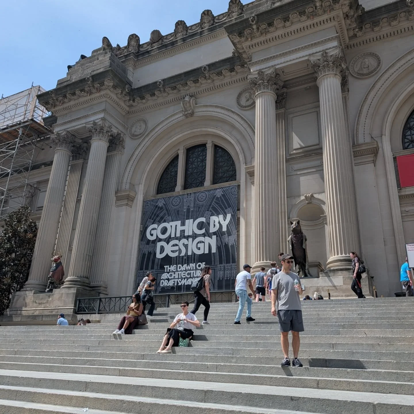 Gothic by Design opened at The Met. Great primer if you are headed to Europe this summer.

#morningatthemet #gothicarchitecture #nyctourguide