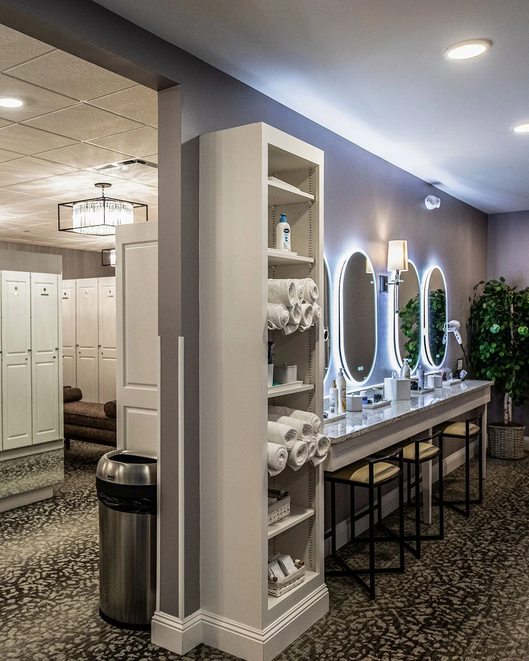 Brookfield Country Club locker room with mirrors and toiletries
