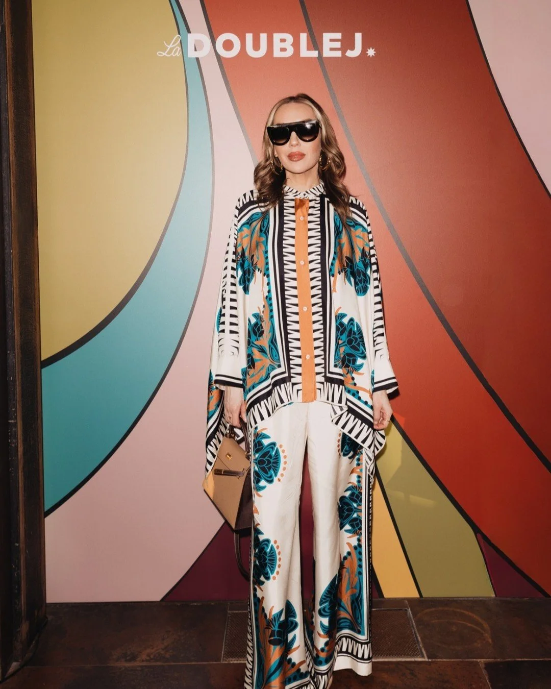 @theyskedit attends the @ladoublej presentation at Milan Fashion Week

@karlaotto @milanfashionweek #CWPR #MFW