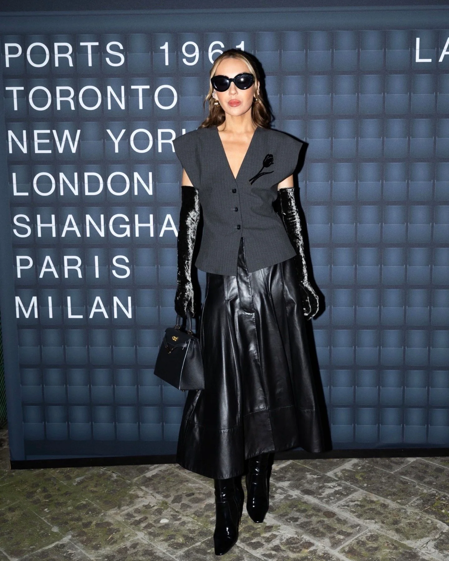 @theyskedit attends the @ports1961 presentation at @milanfashionweek

@referencestudios #MFW #CWPR