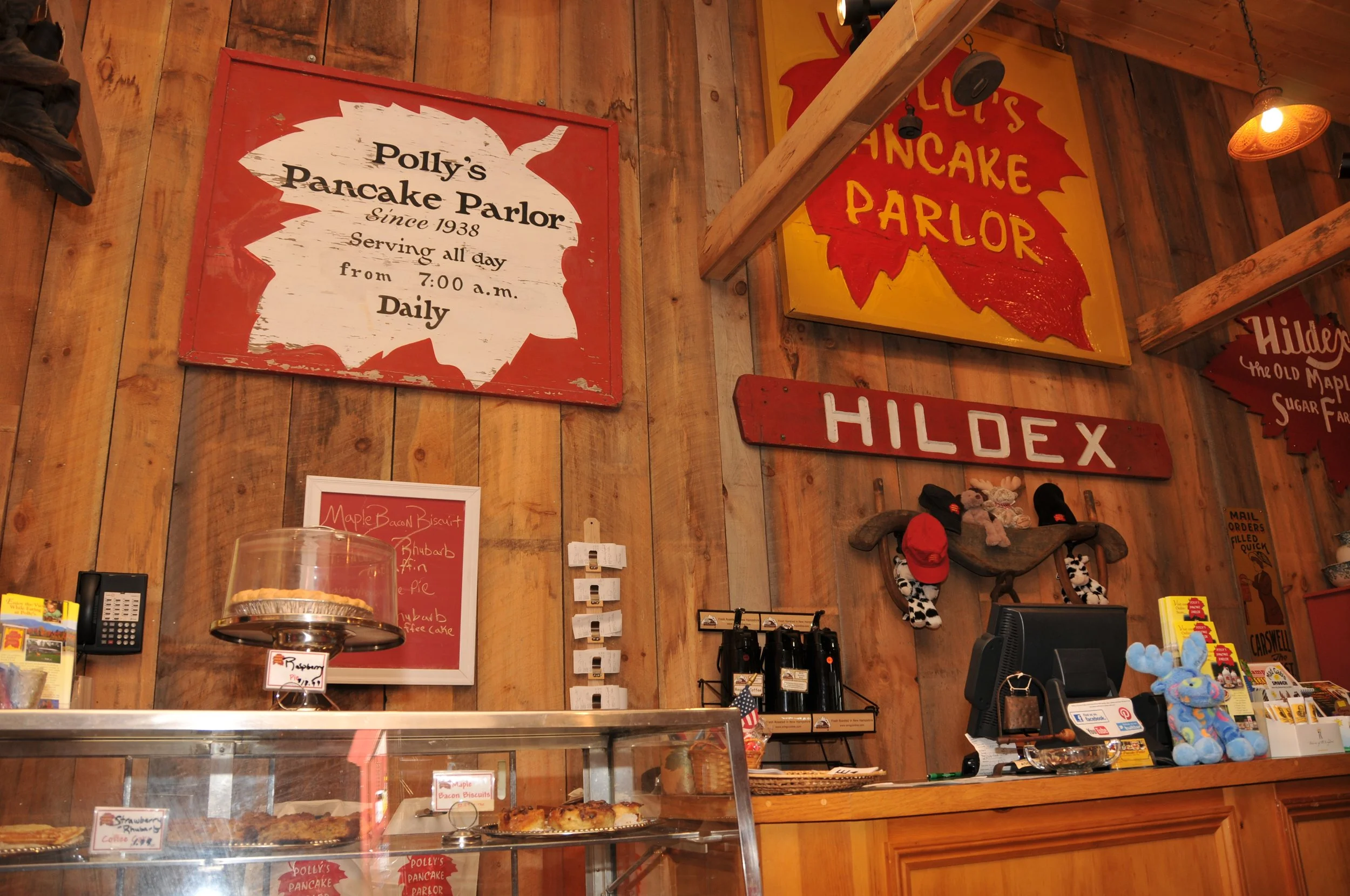 Pollys Pancake Parlor - 1.JPG