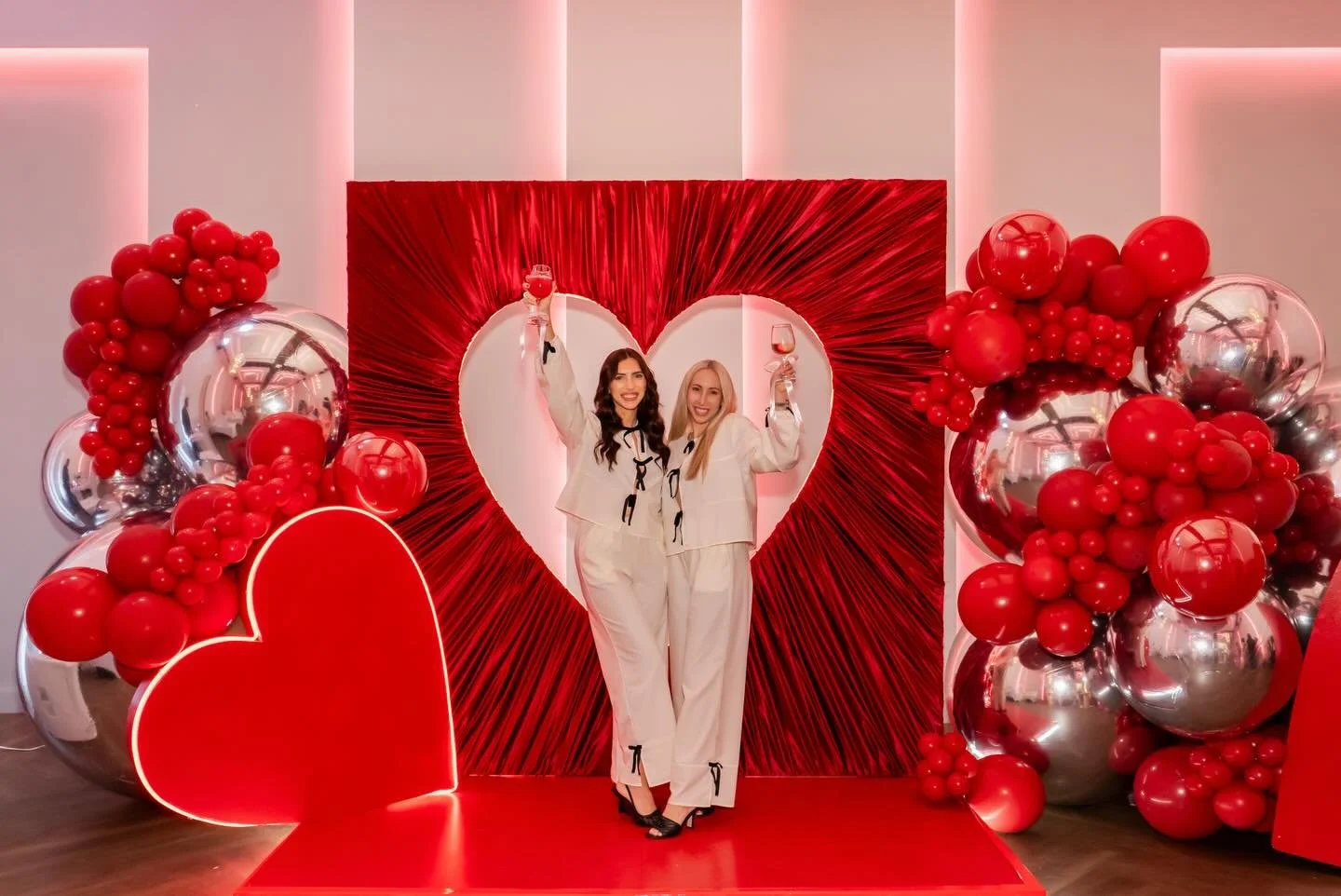 One month until our most iconic night of the year. ❤️🥂✨

Suite Dreams: The Galentine Penthouse is here for year five, bringing grand hotel energy, beautiful details, champagne, great music and a room full of women ready to celebrate each other and h