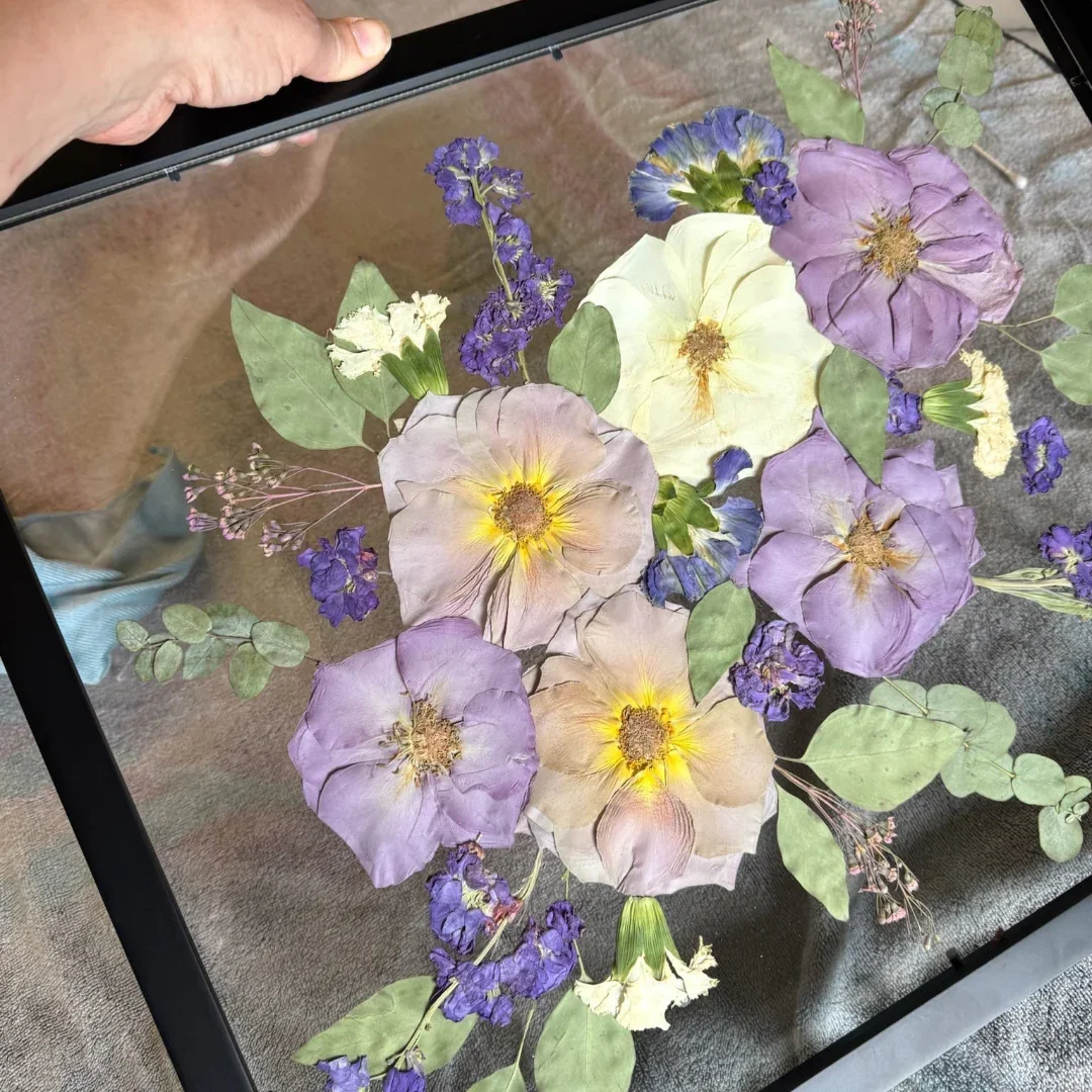 Black 16" x 20" Clear Pressed Flower Frame