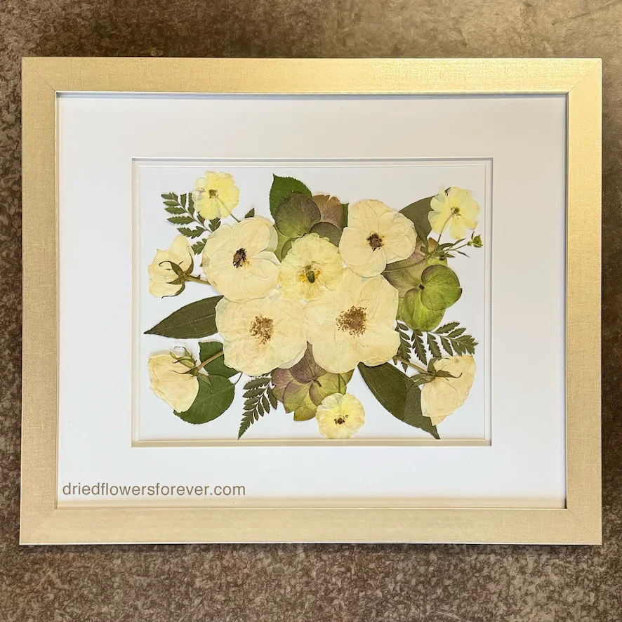 cream-peony-wedding-bouquet-fern-dried-pressed-flowers-3.webp