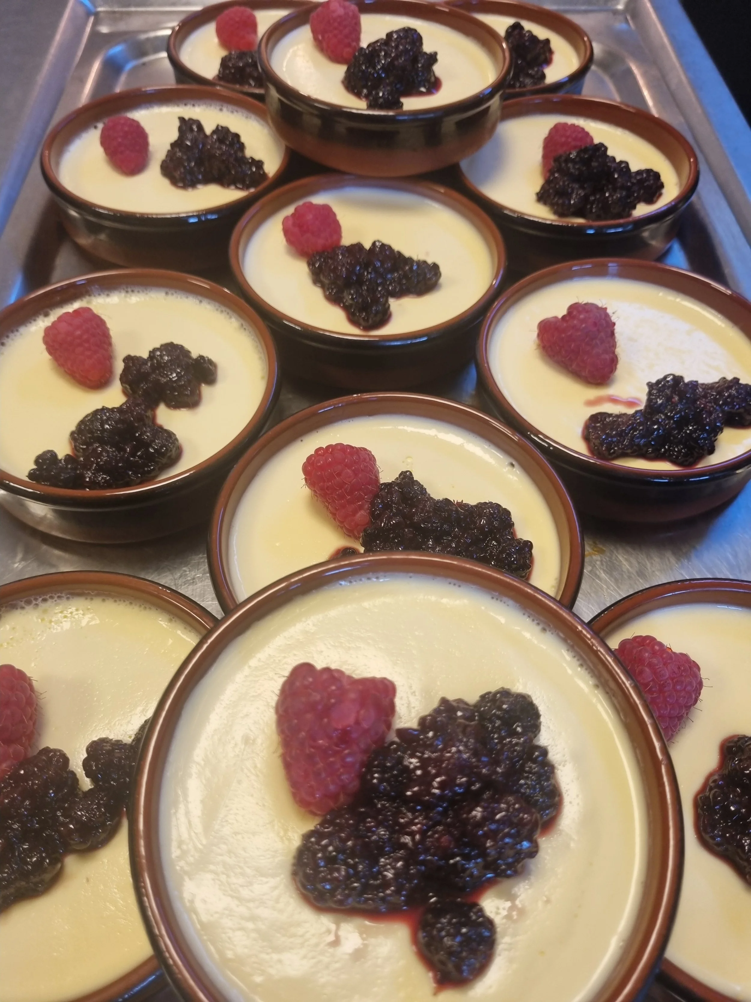 Karamellisert råmelkspudding